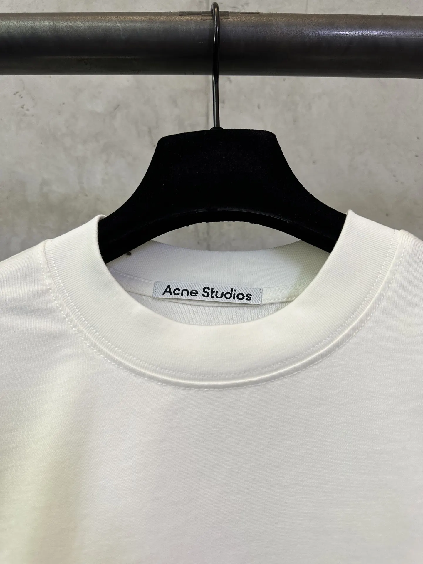 Vintage Logo Patch Long-Sleeve T-Shirt D22023744 — view 7