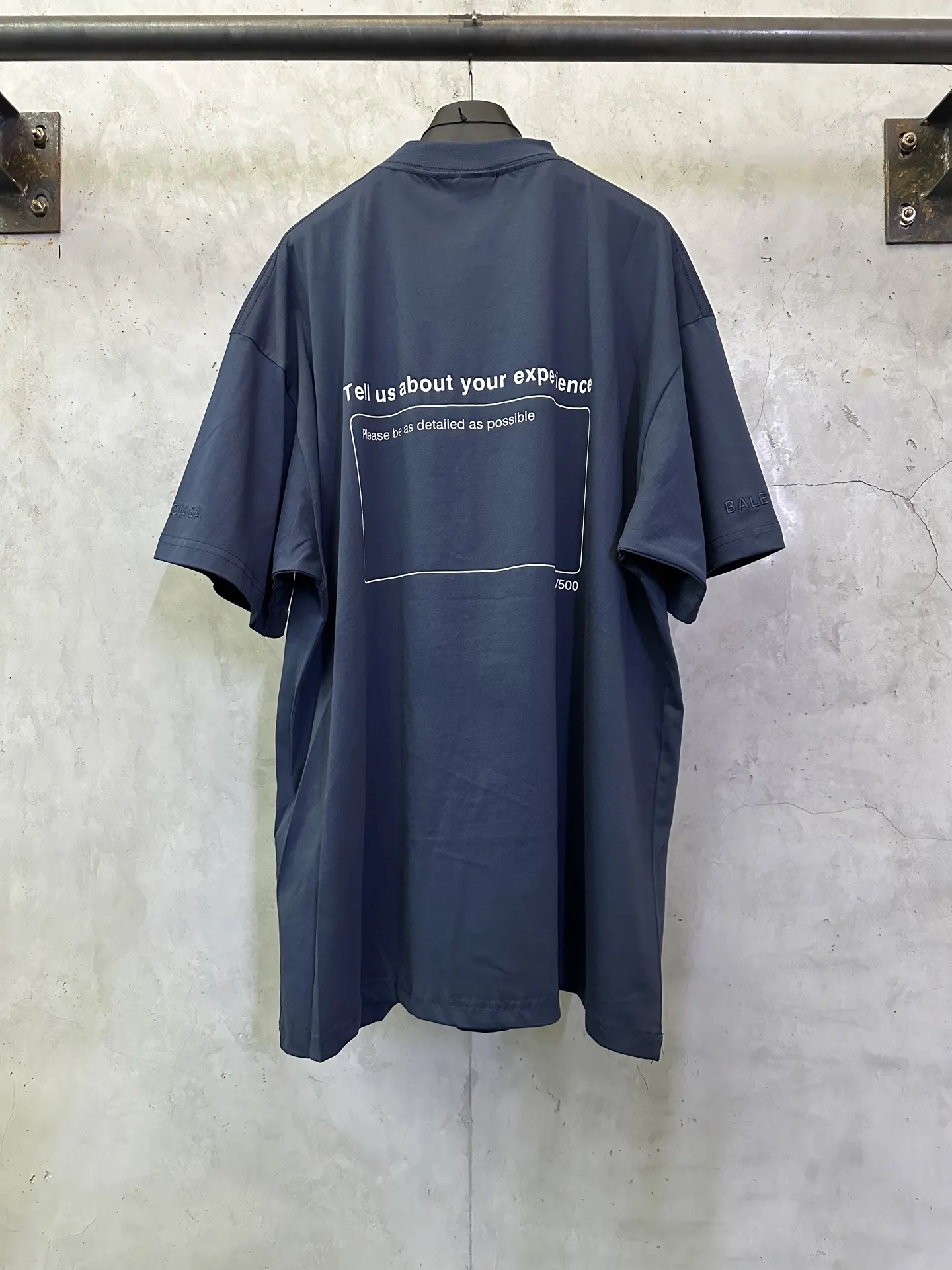 Star Embroidered Oversized T-Shirt D22011494 — view 2