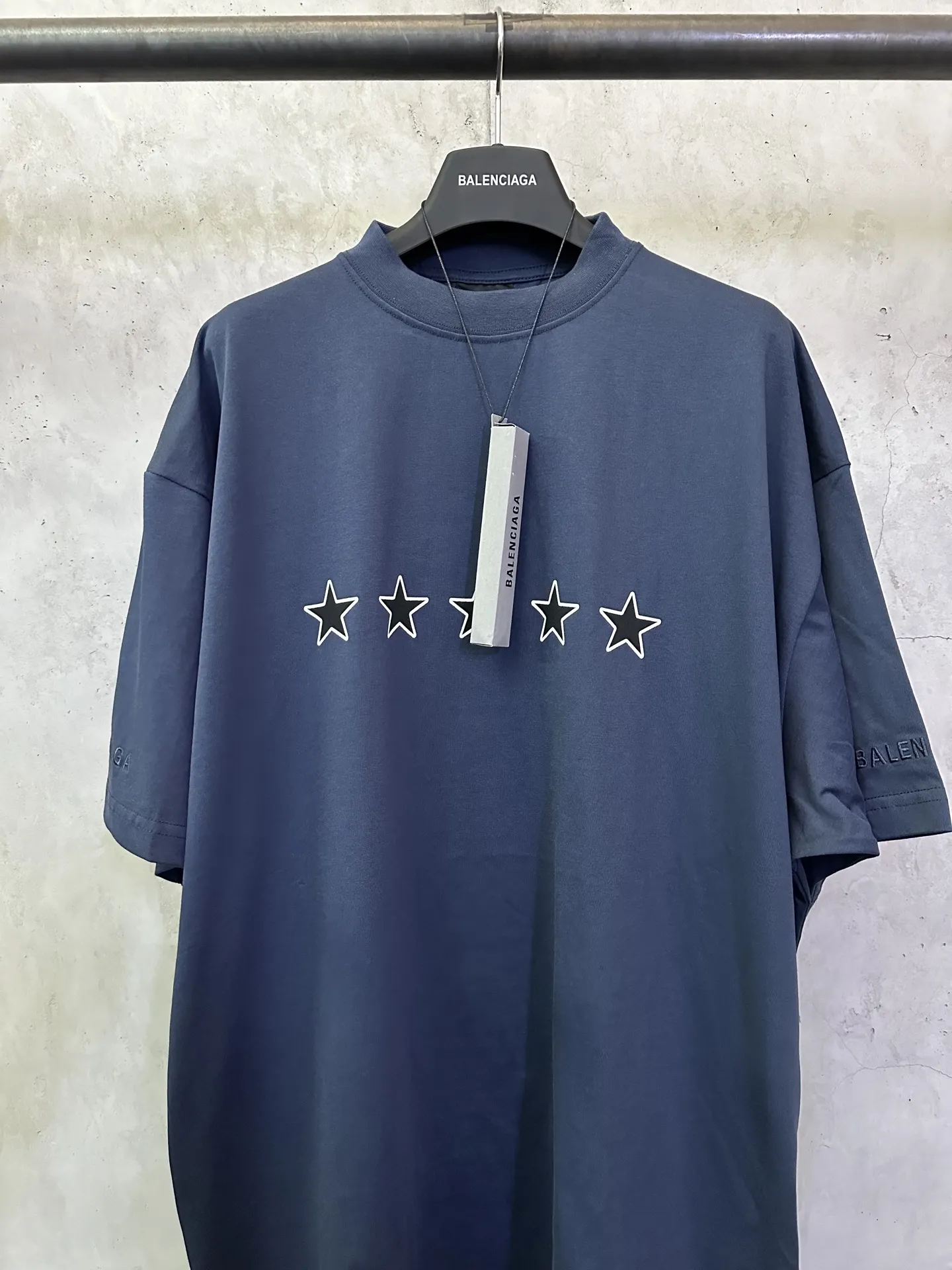 Star Embroidered Oversized T-Shirt D22011494 — view 3