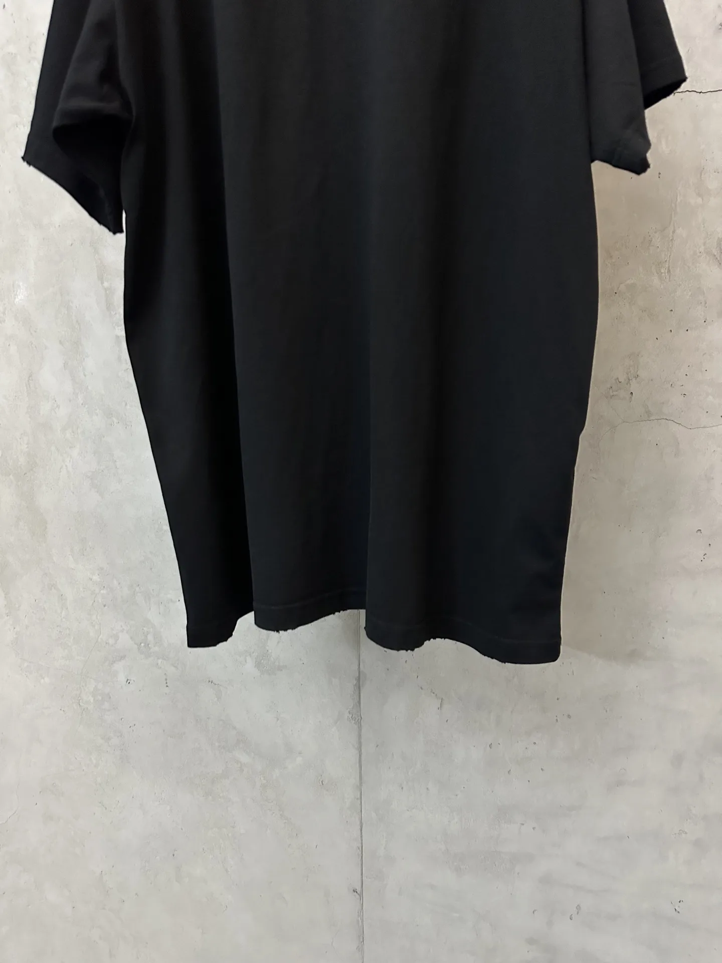 Logo Embroidery Oversized Cotton T-Shirt D22011909 — view 4