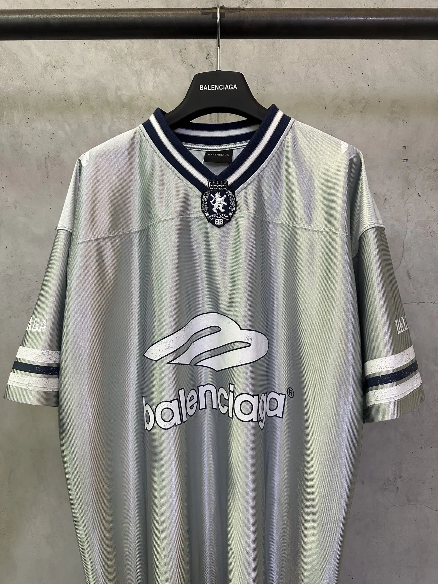 Logo-Embroidered Satin Jersey T-Shirt D22011209 — view 3
