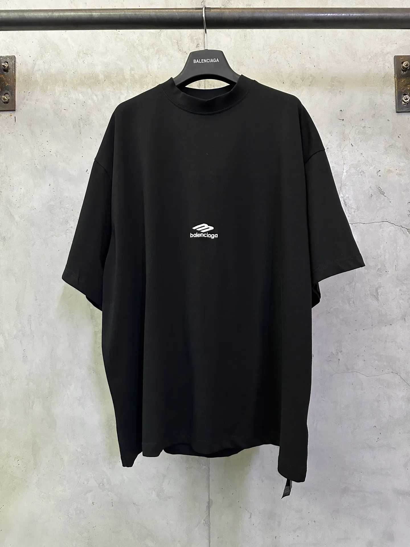 Logo Embroidered Oversized Cotton T-Shirt D22015286