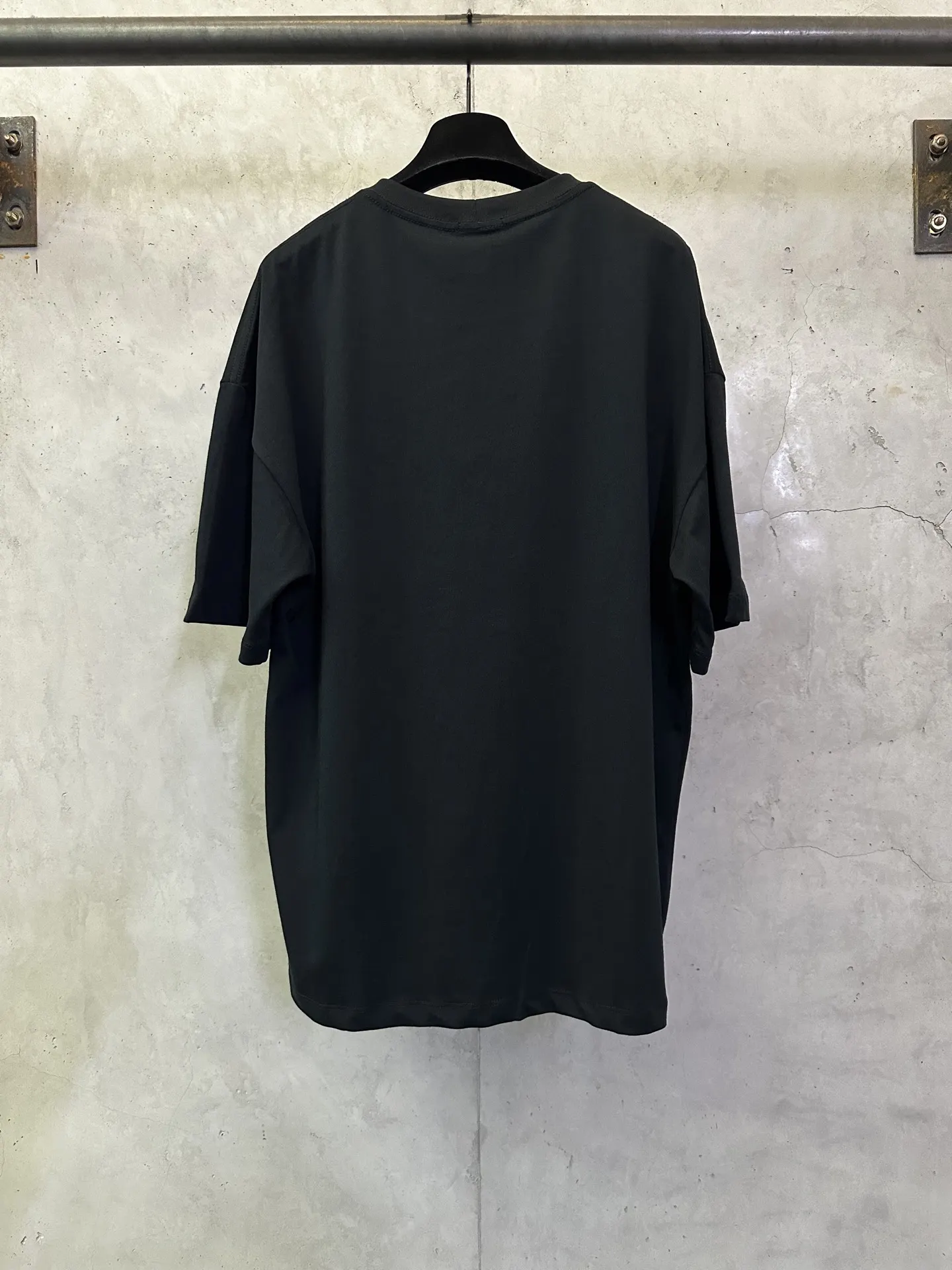 Logo-Embroidered Pocket Cotton T-Shirt D22012450 — view 2