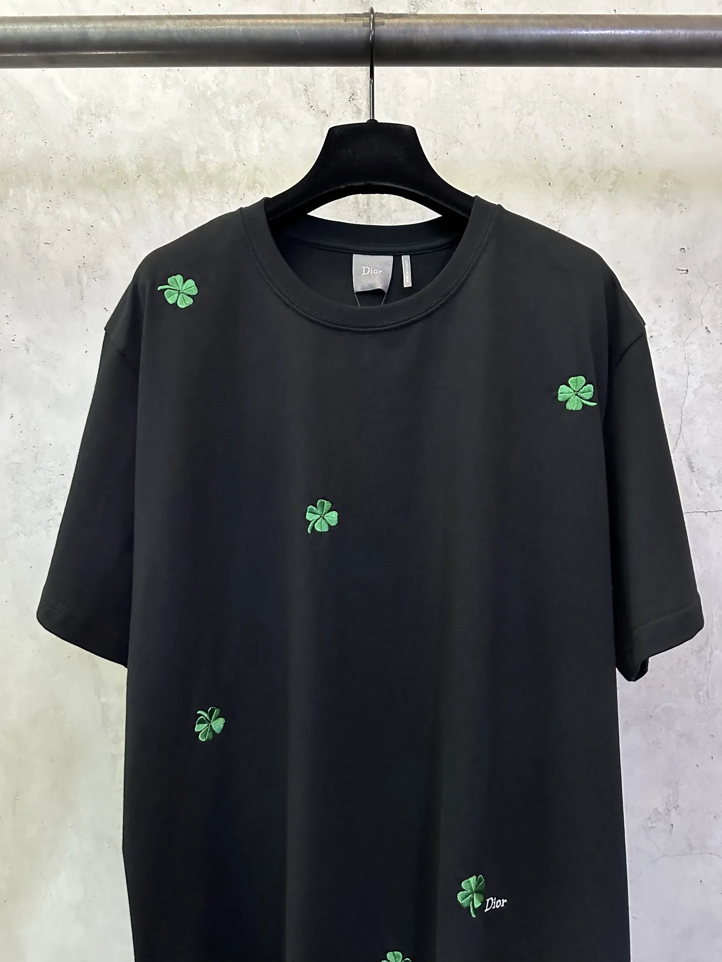 Clover Embroidered Cotton T-Shirt D22012403 — view 3