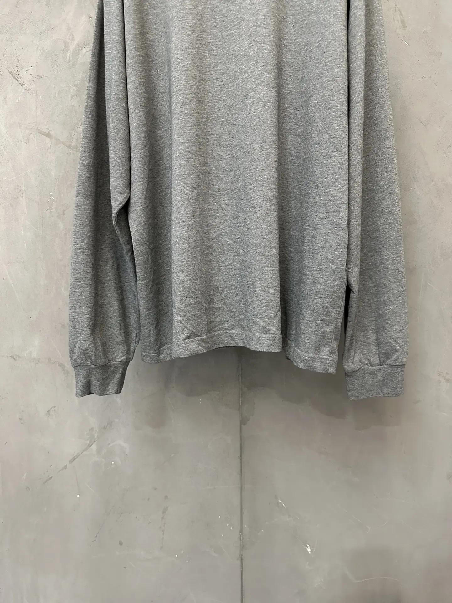 Anagram Logo Long-Sleeved T-Shirt D22022248 — view 4