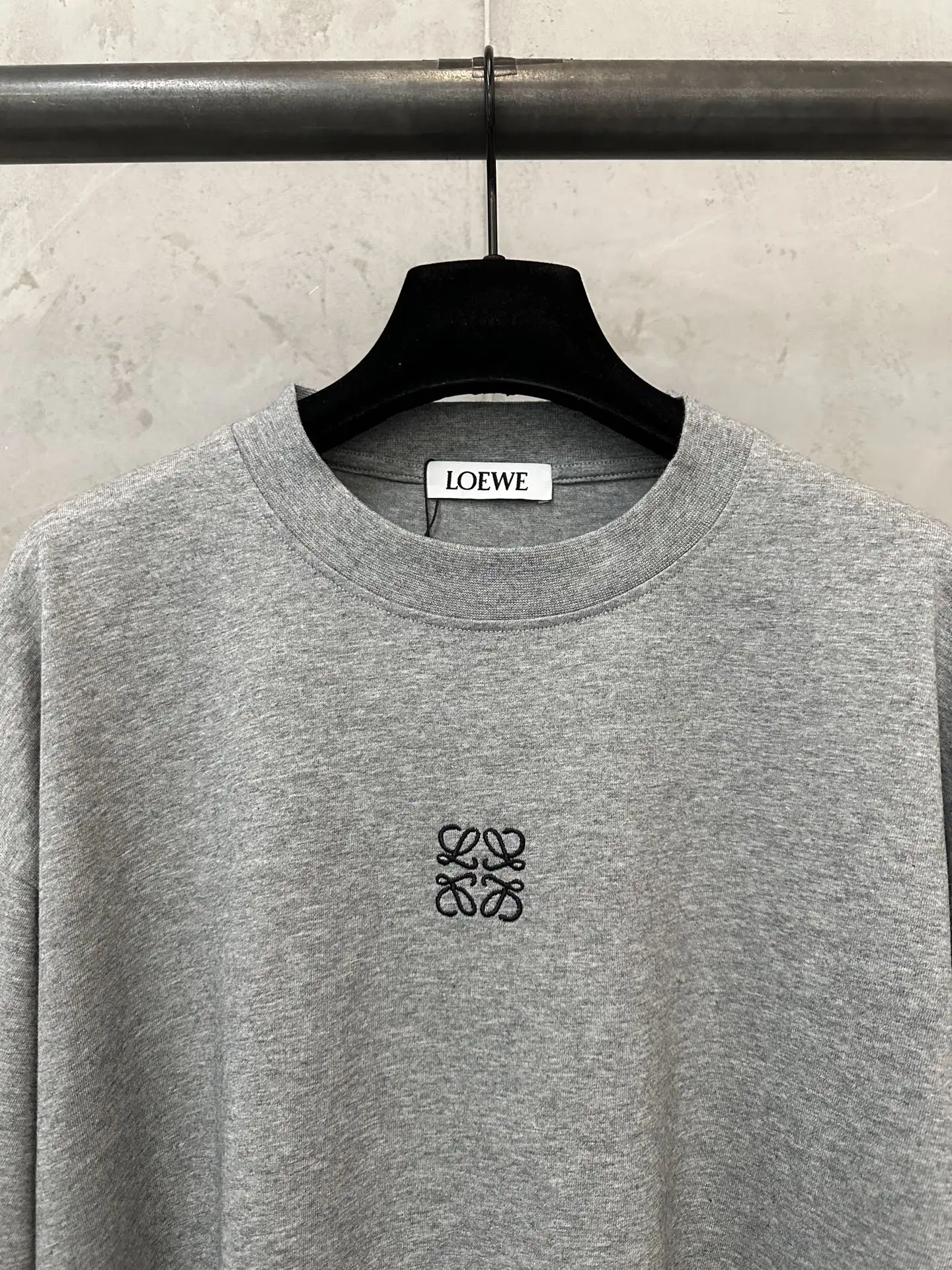 Anagram Logo Long-Sleeved T-Shirt D22022248 — view 5