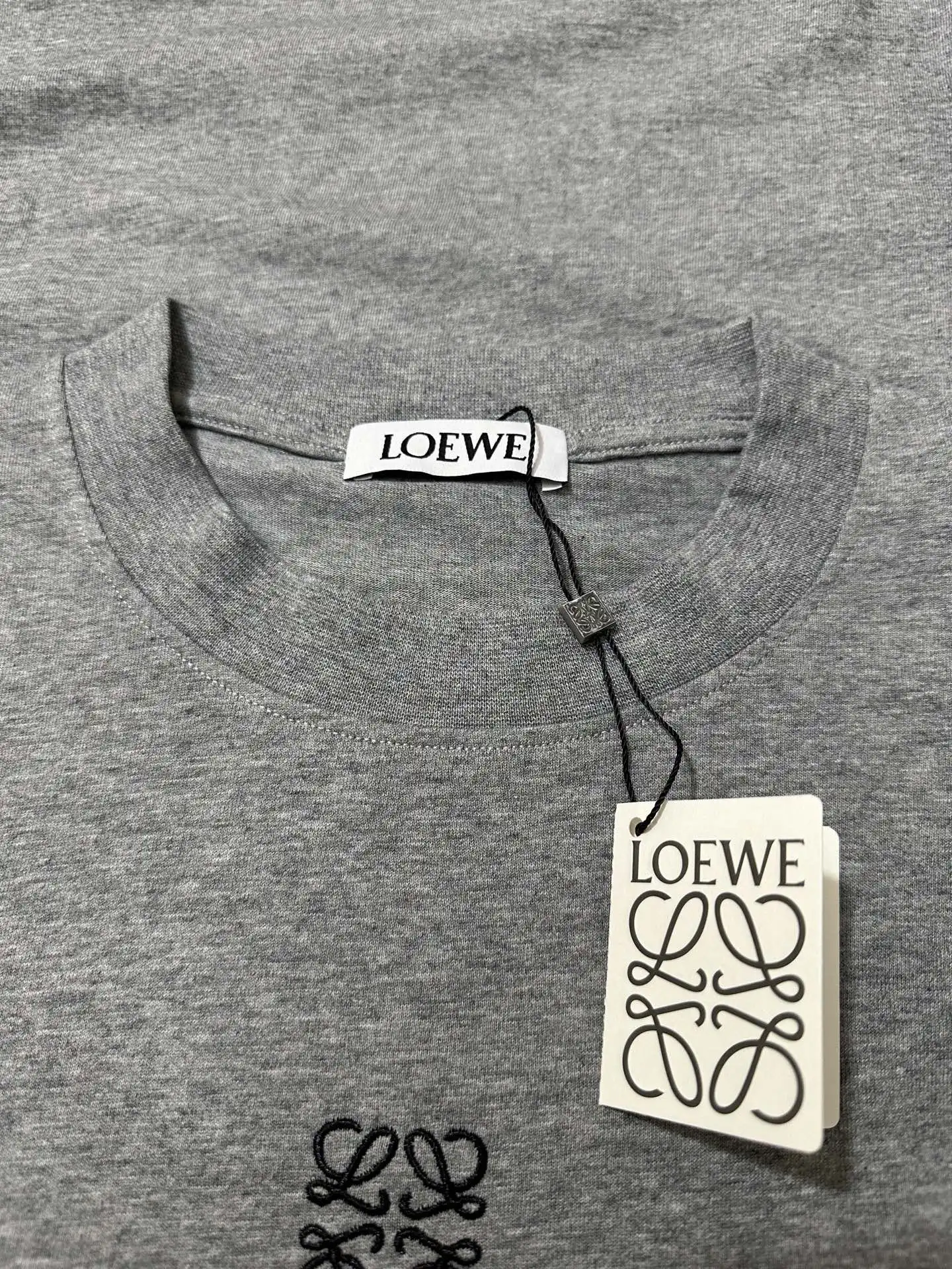 Anagram Logo Long-Sleeved T-Shirt D22022248 — view 6