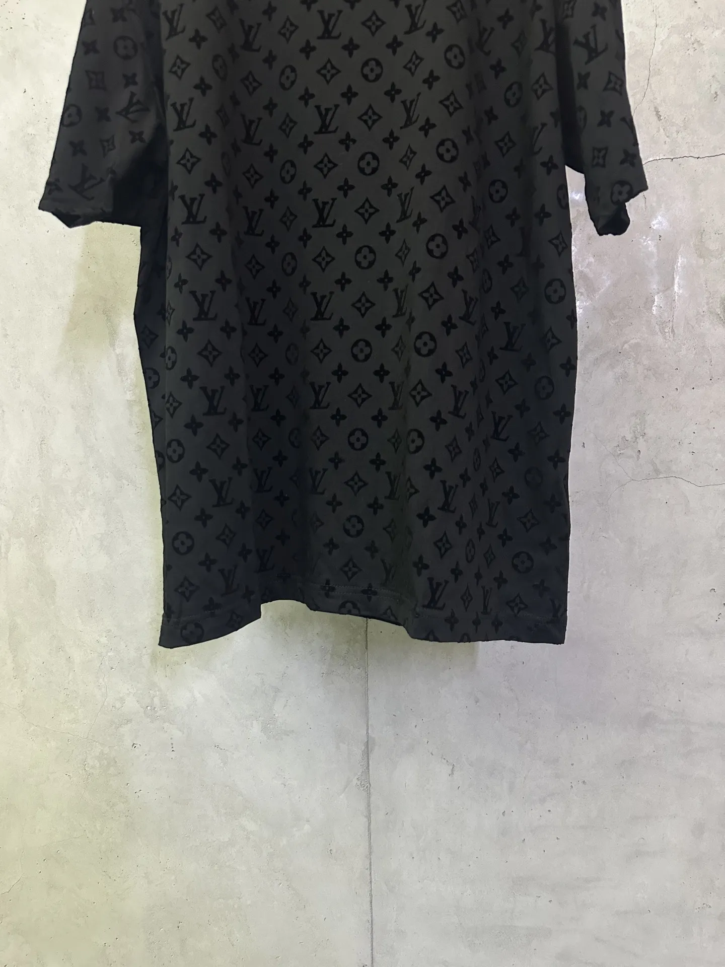 Monogram Flocked Cotton T-Shirt D22012431 — view 4