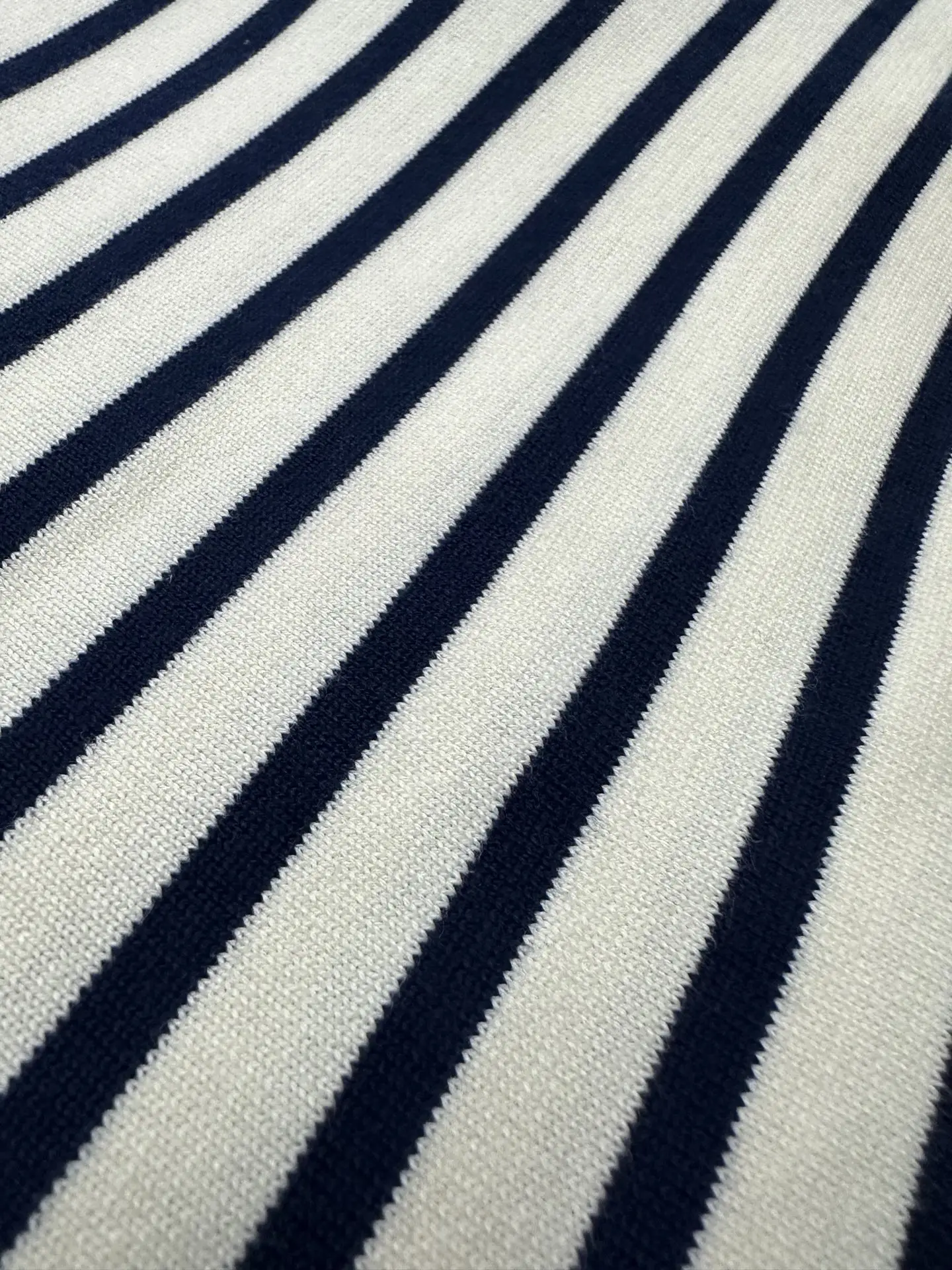 Striped Wool-Blend Knit T-Shirt D22011206 — view 8