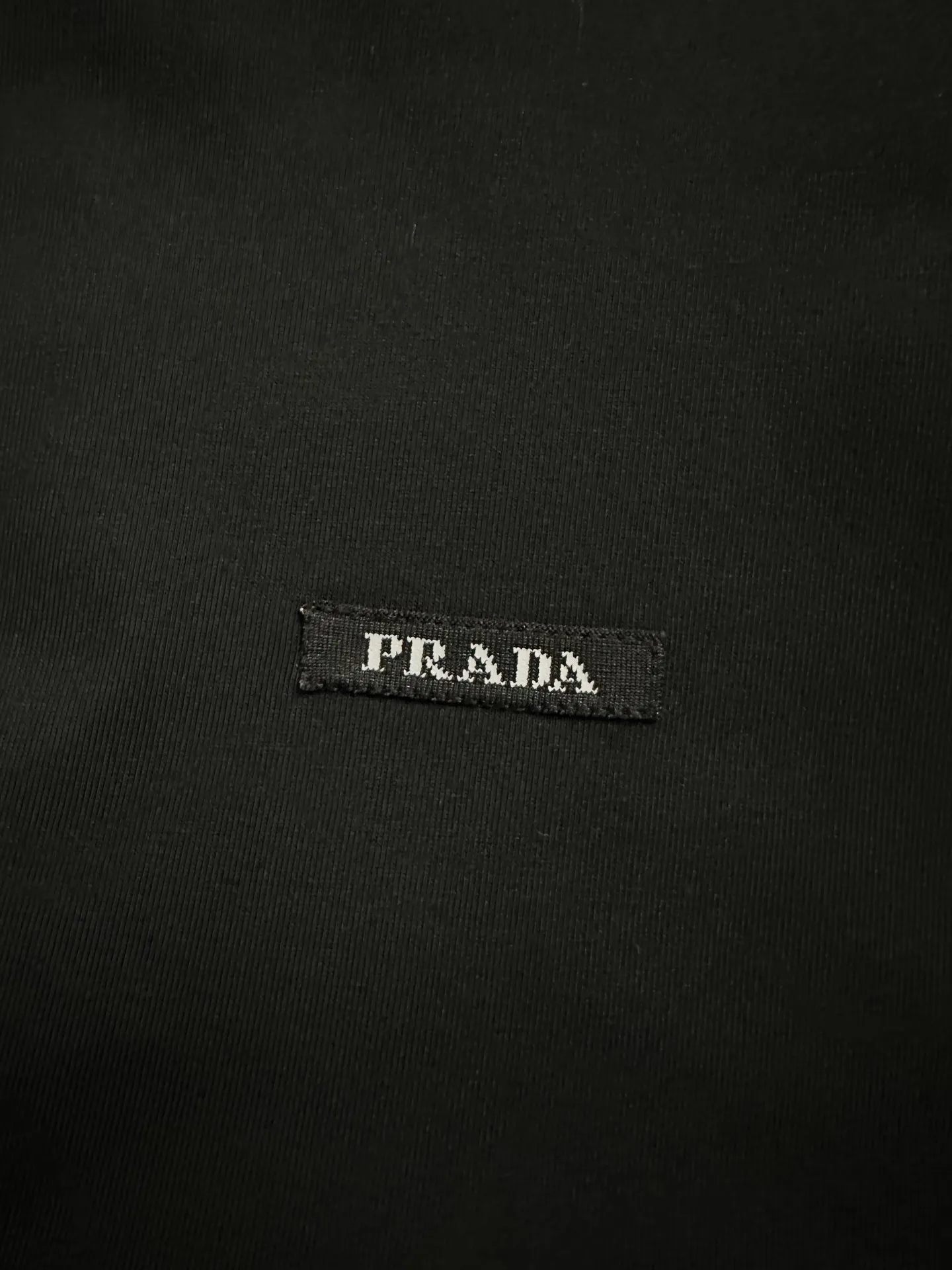 Logo-Patch Long-Sleeve Cotton T-Shirt D22022210 — view 7