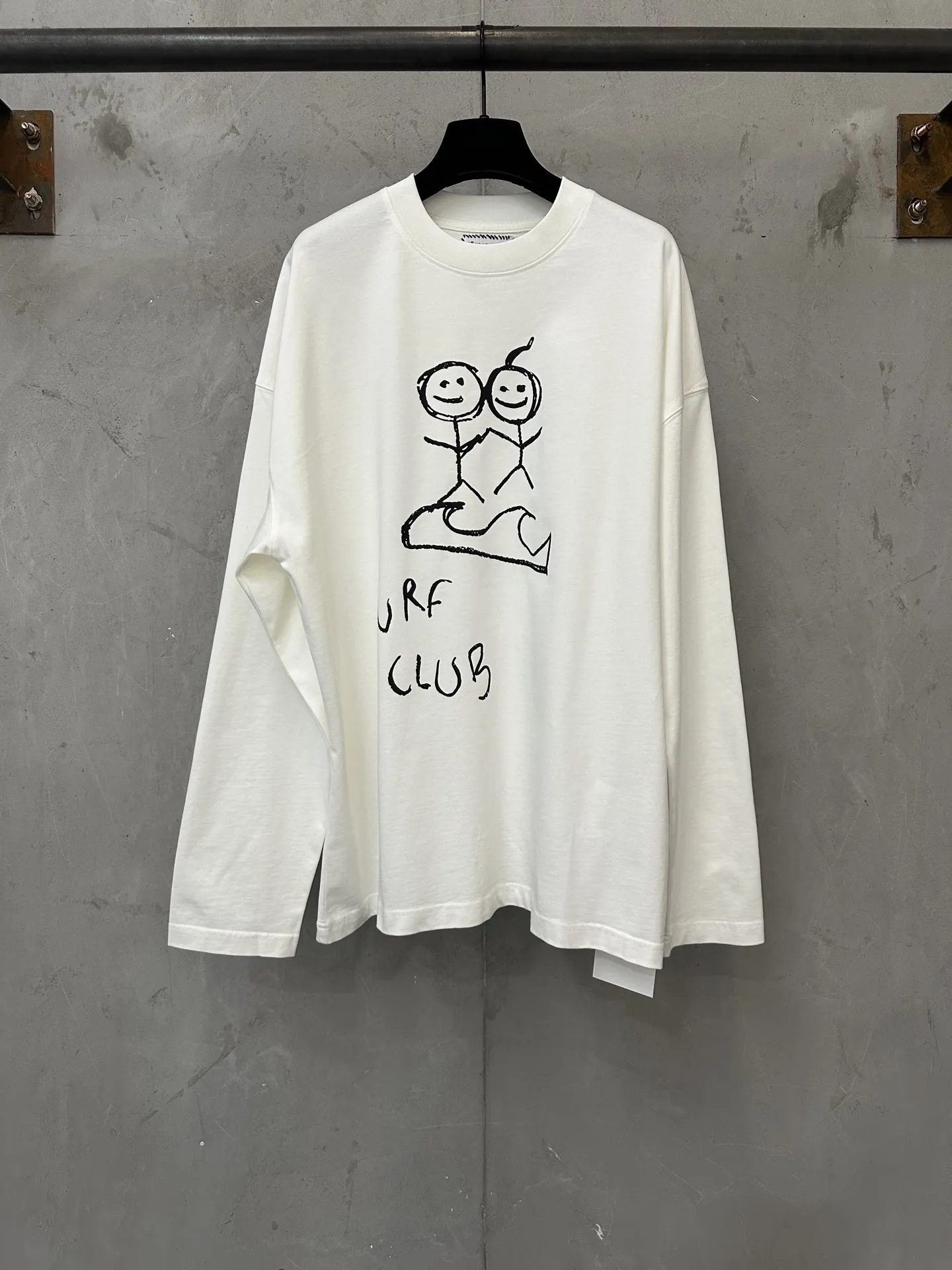 Surf Club Graphic Long-Sleeve T-Shirt D22020462