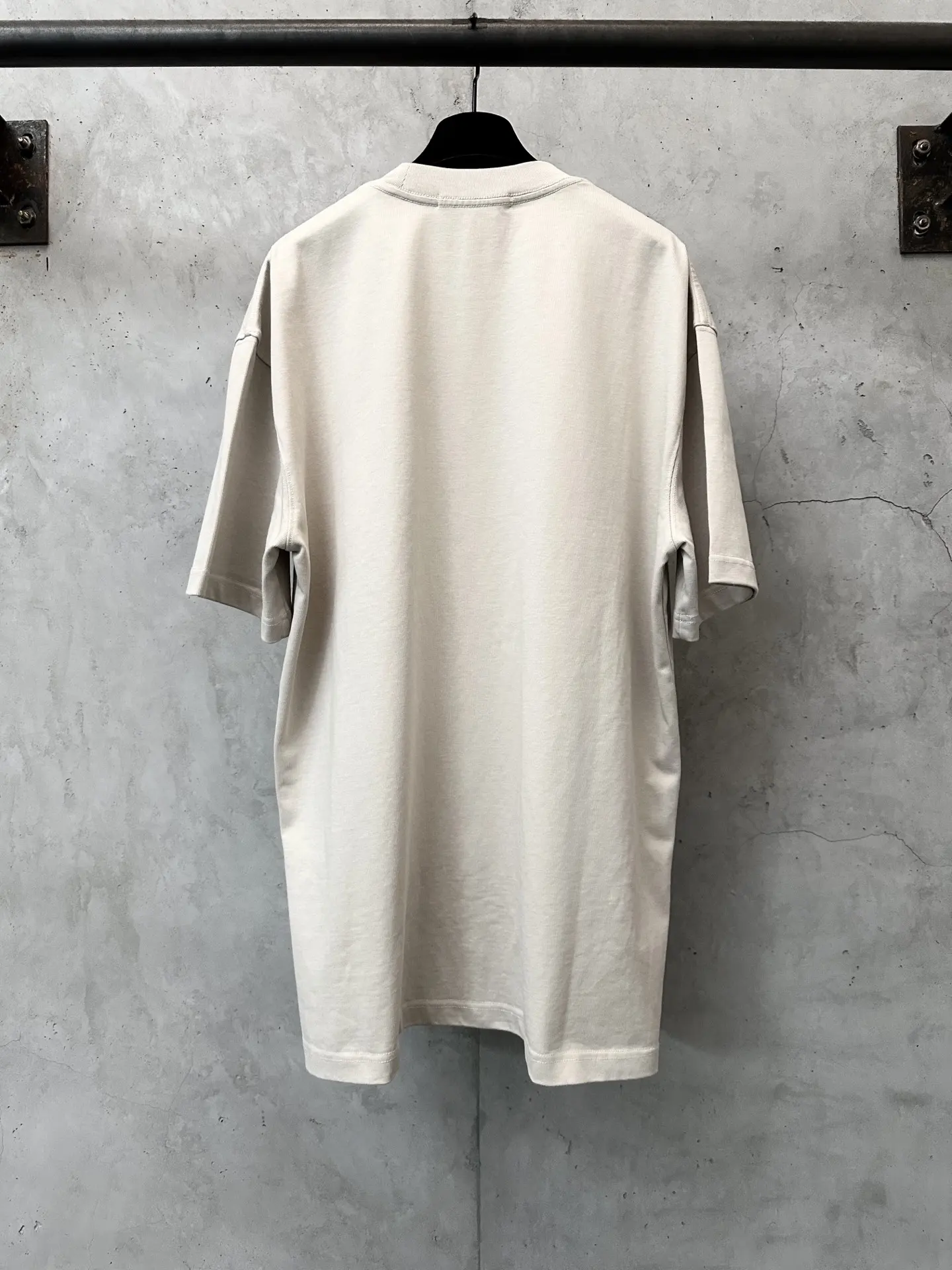 Logo Graphic Heavyweight Cotton T-Shirt D22011911 — view 2