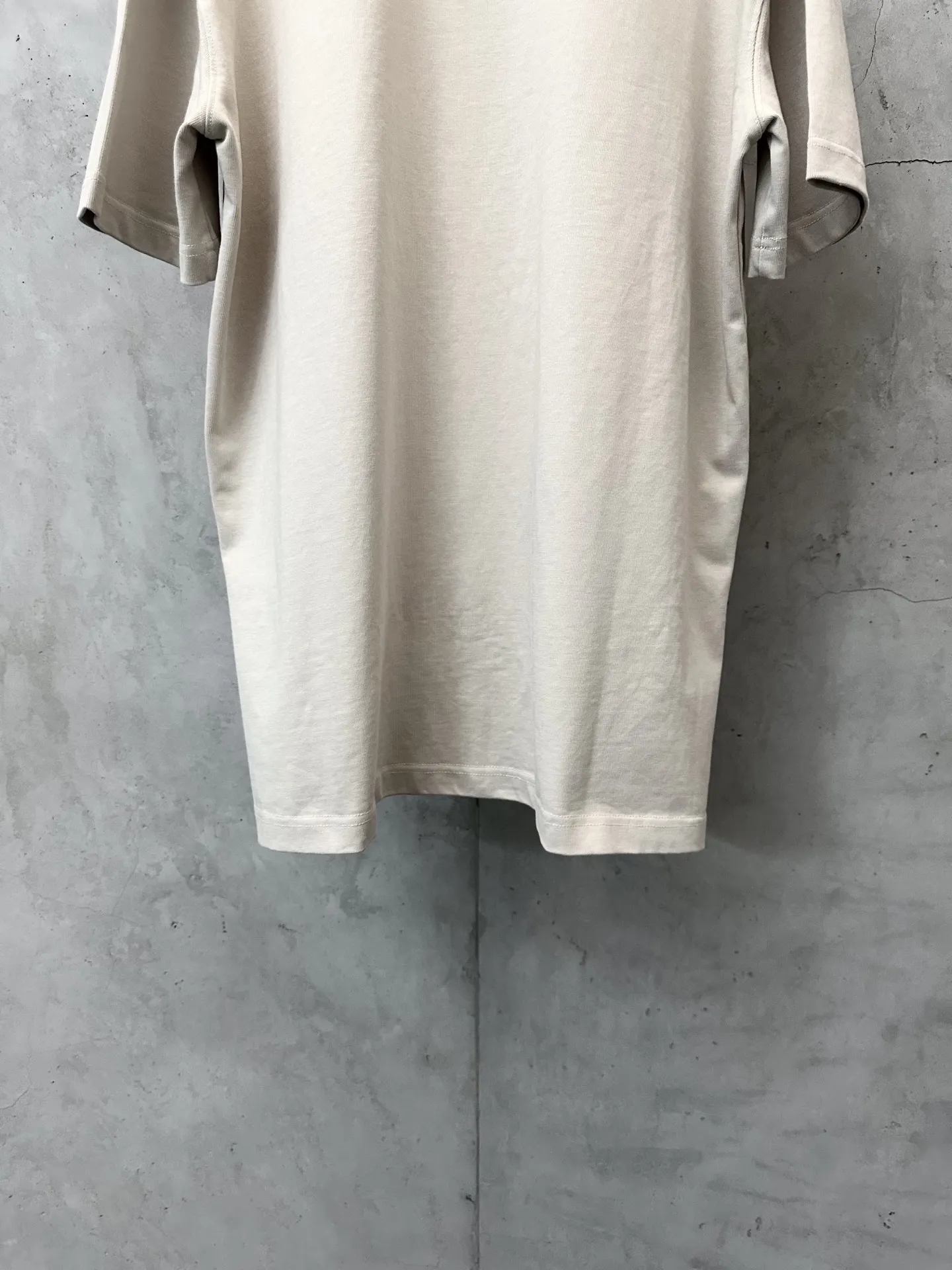 Logo Graphic Heavyweight Cotton T-Shirt D22011911 — view 6