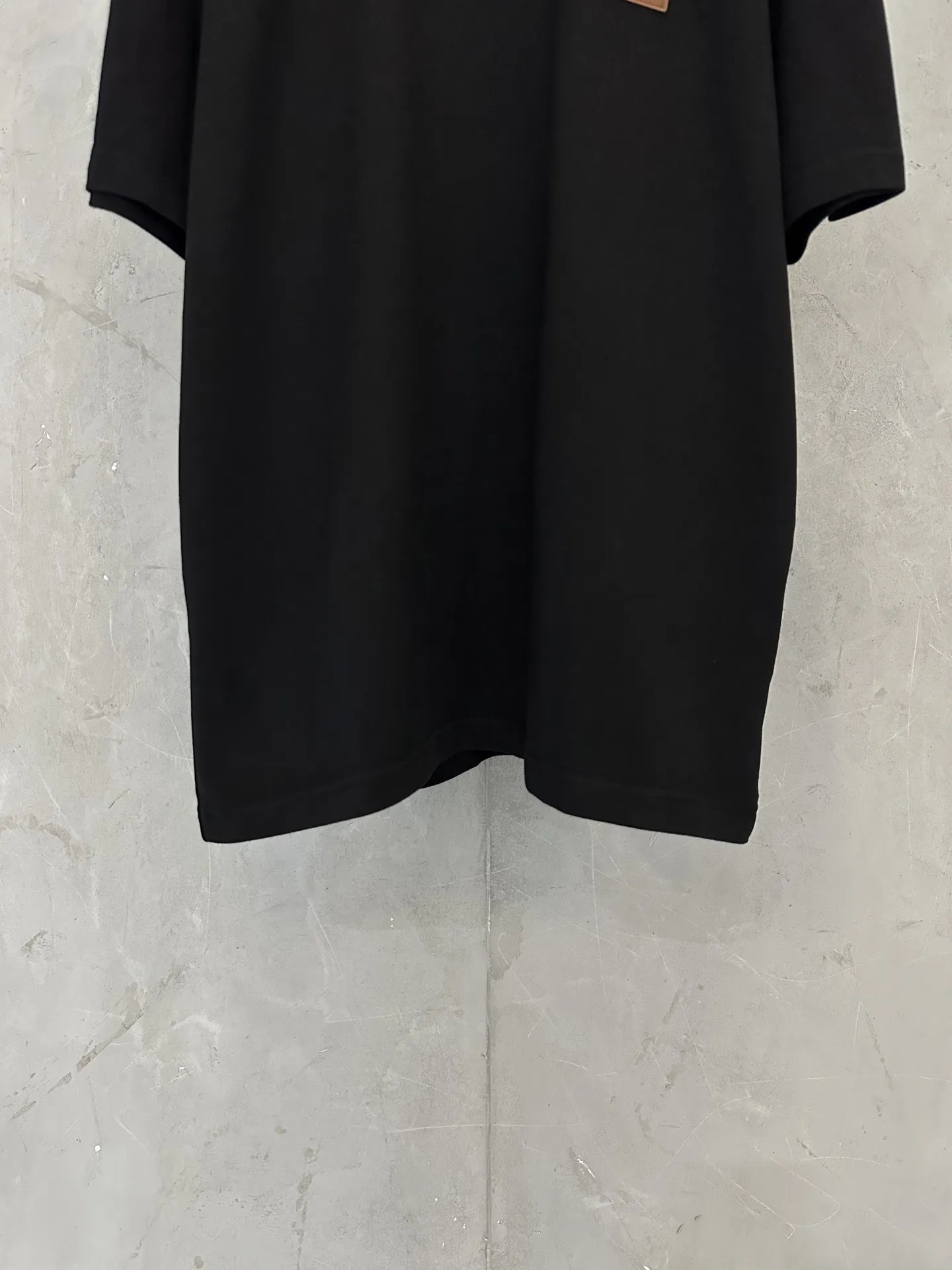Leather Patch Heavyweight Cotton T-Shirt D22011896 — view 4