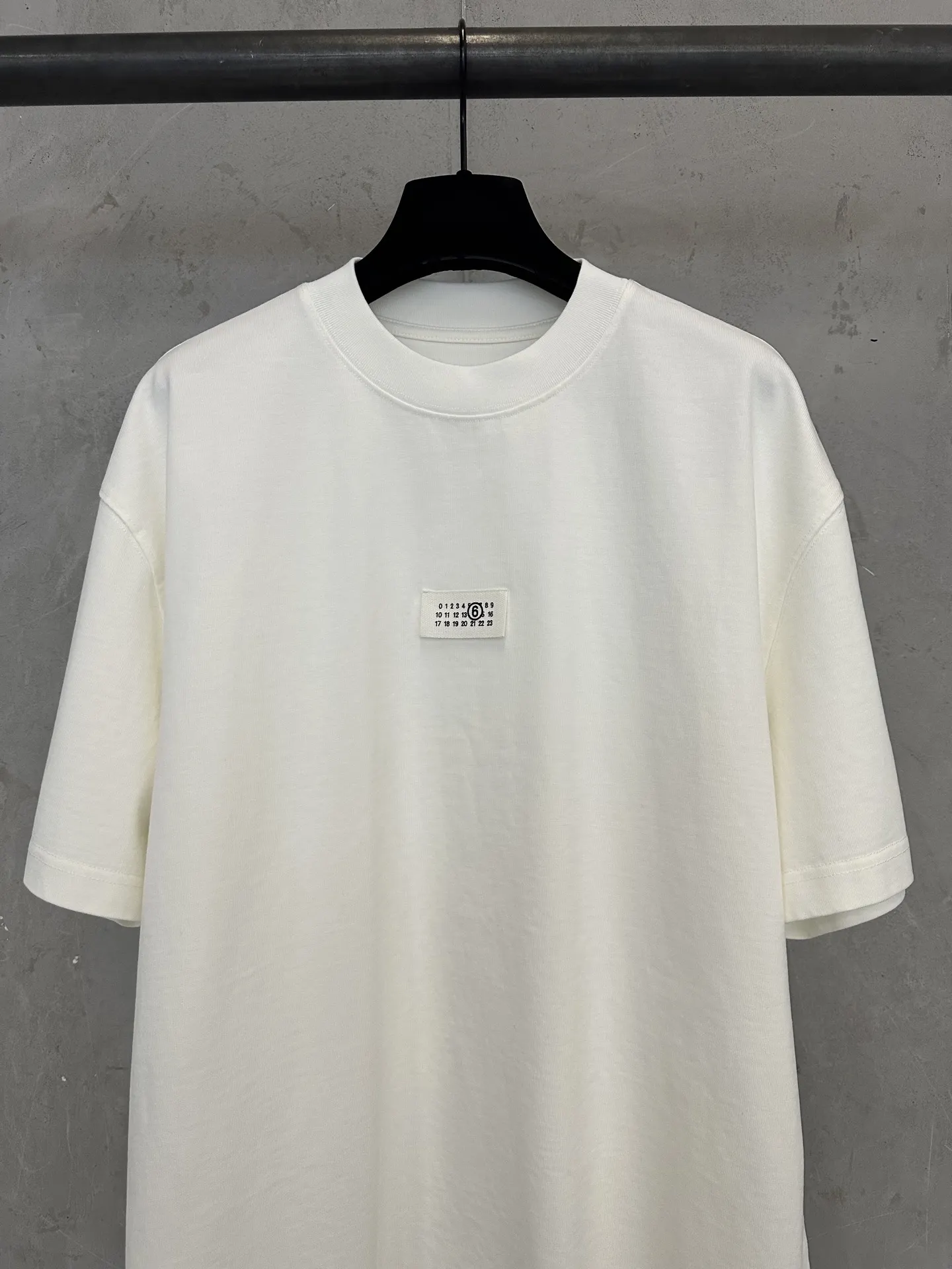 MM6 Heavyweight Cotton Jersey Logo T-Shirt D22011883 — view 3