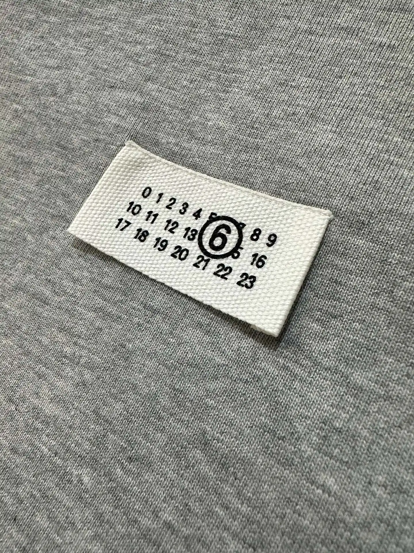 T-Shirt D22011885 — view 8