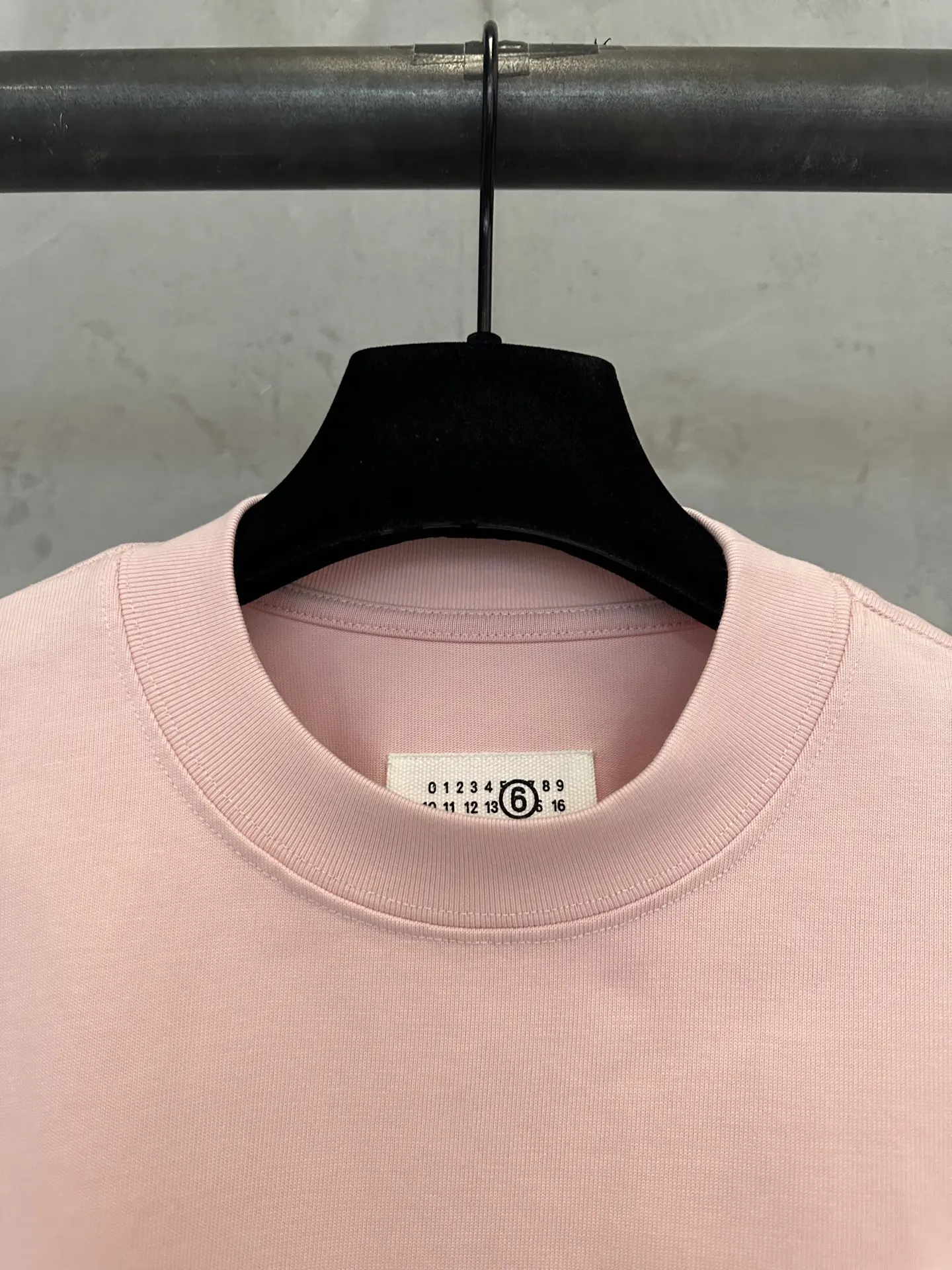 MM6 Label Heavyweight Cotton T-Shirt D22011886 — view 7