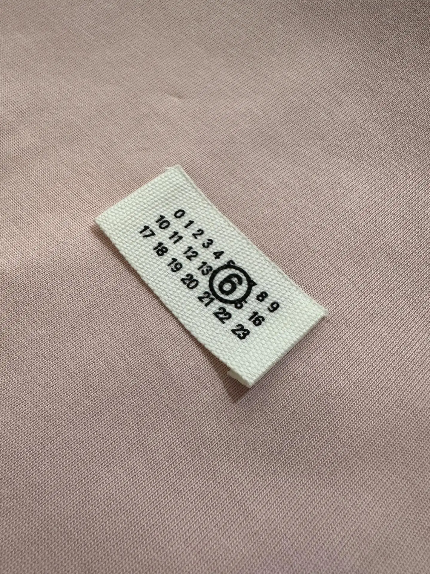 MM6 Label Heavyweight Cotton T-Shirt D22011886 — view 8