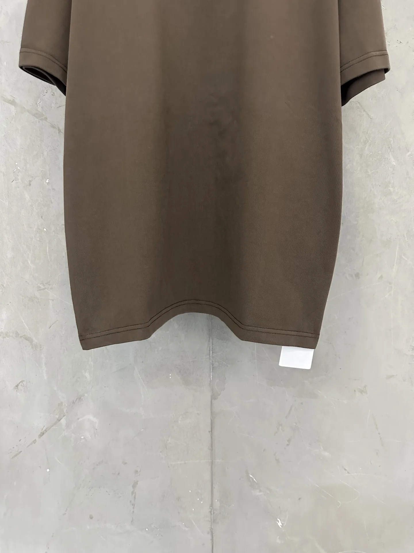 MM6 Numeric Label Heavyweight Cotton T-Shirt D22011887 — view 4