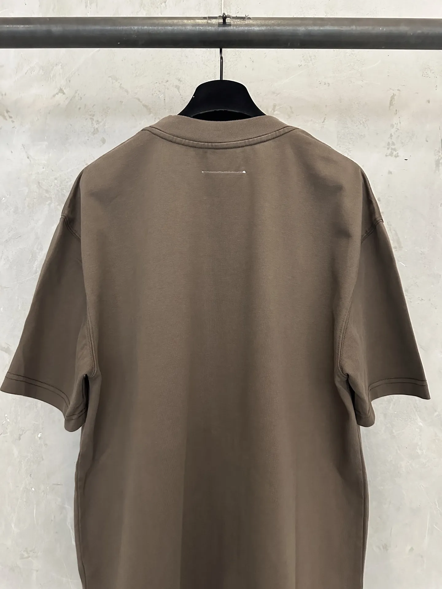 MM6 Numeric Label Heavyweight Cotton T-Shirt D22011887 — view 5