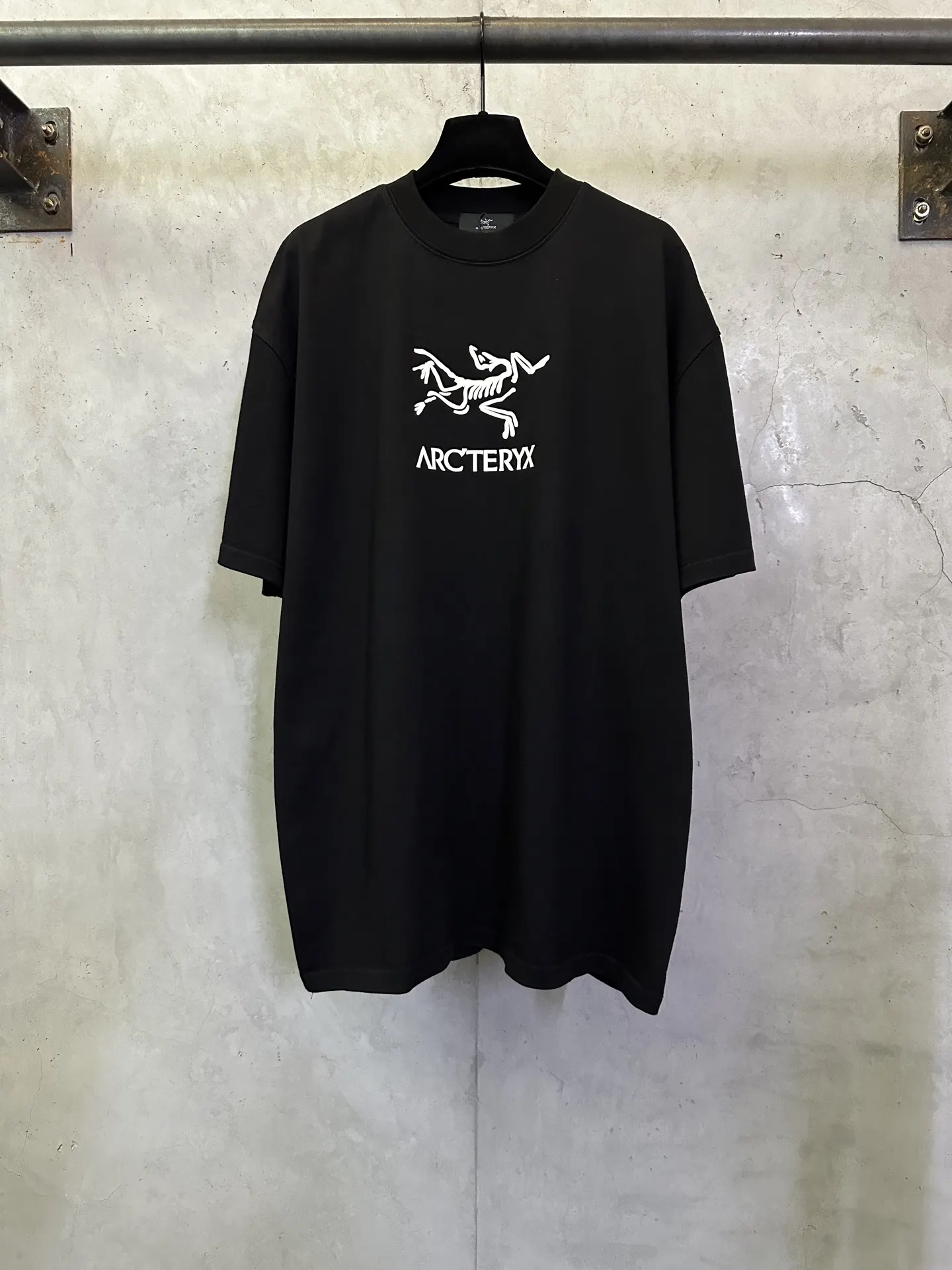 Logo Print Heavyweight Cotton T-Shirt D22012341