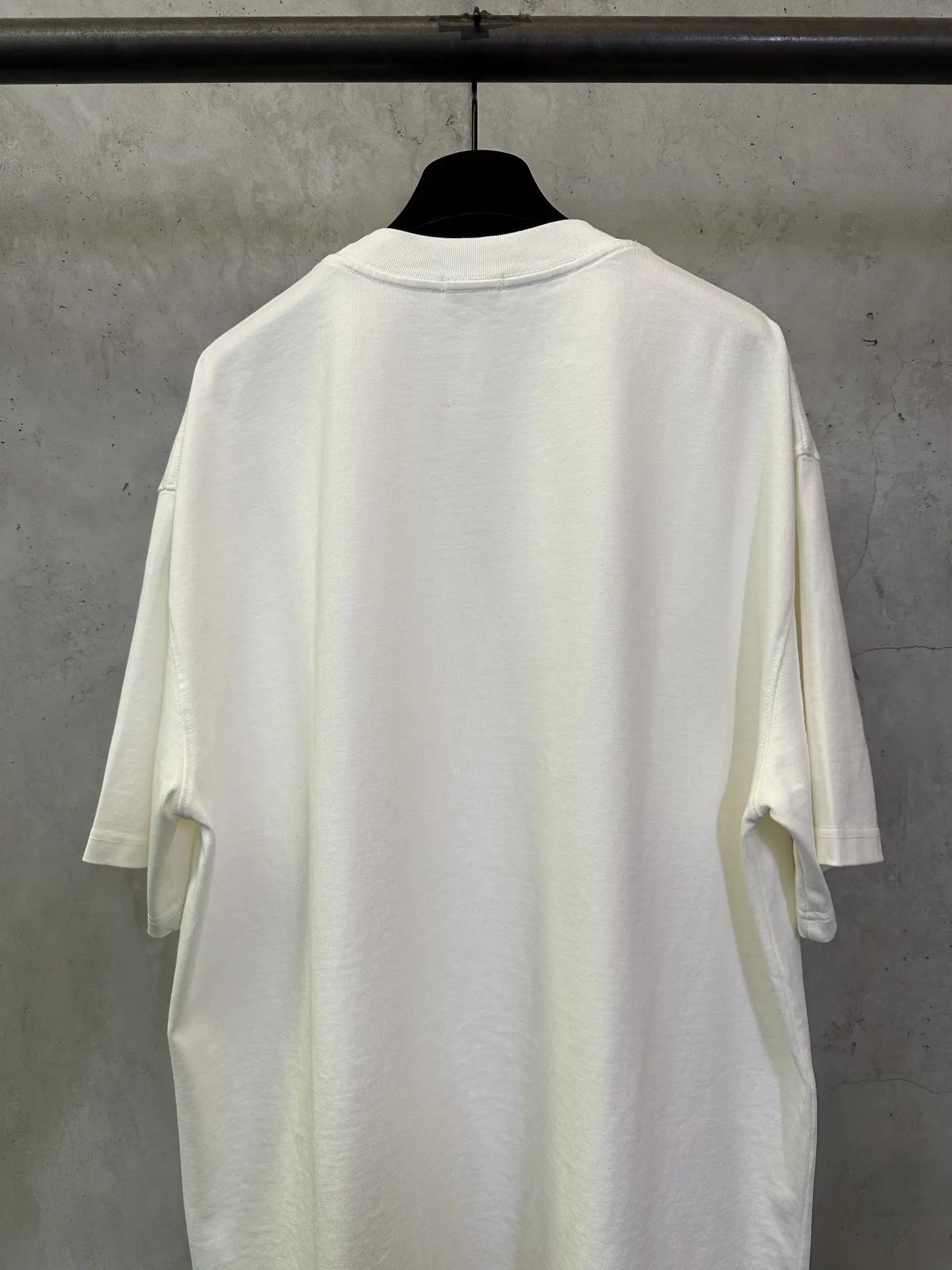 EKD Logo Heavyweight Cotton T-Shirt D22015327 — view 5