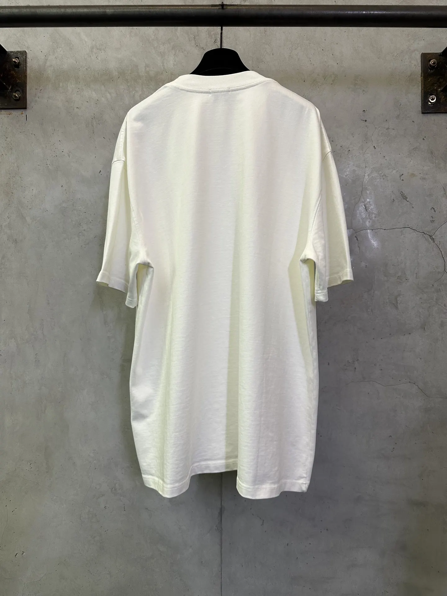 Logo Print Heavyweight Cotton T-Shirt D22012461 — view 2