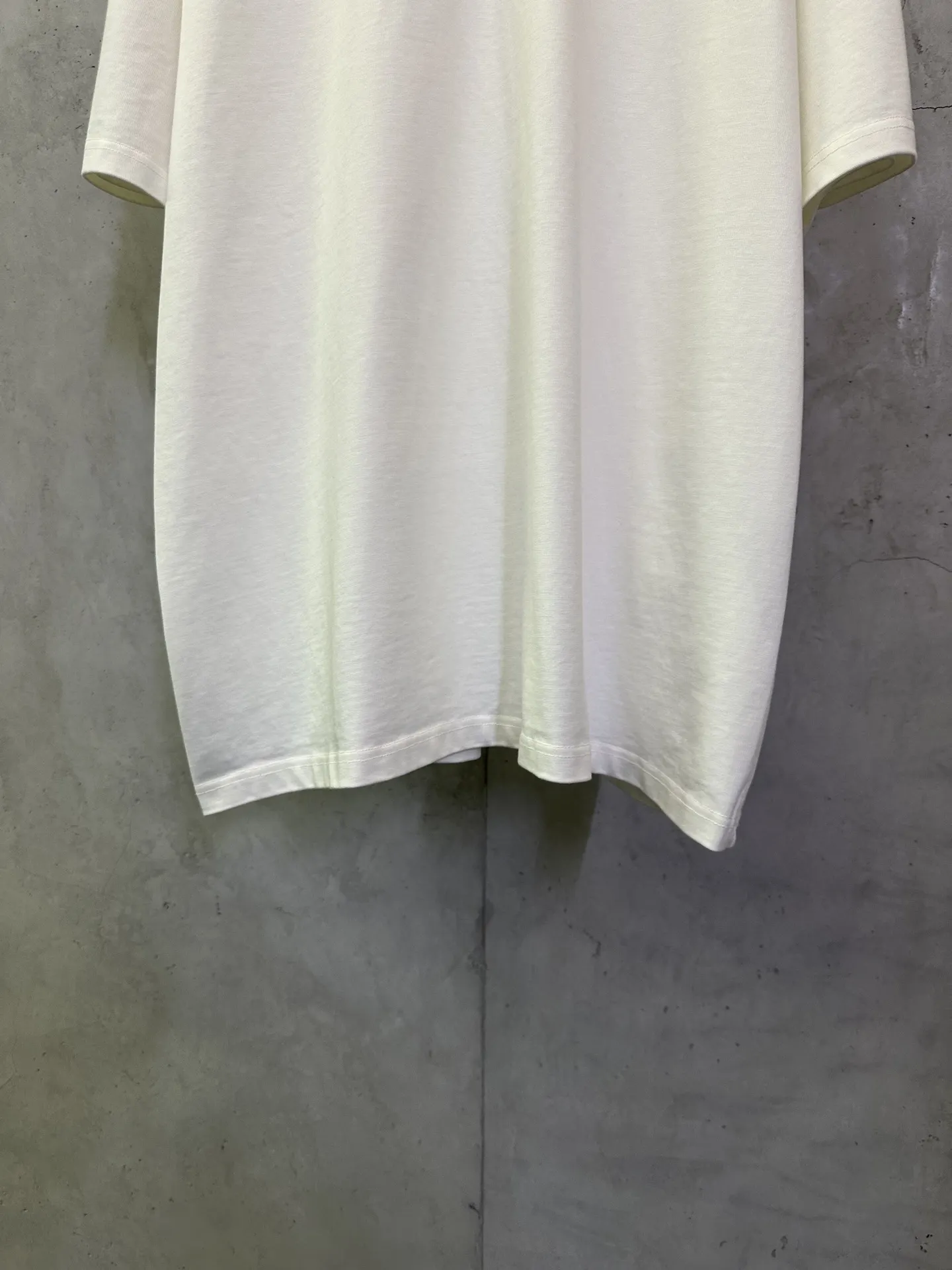 Logo Print Heavyweight Cotton T-Shirt D22012461 — view 4