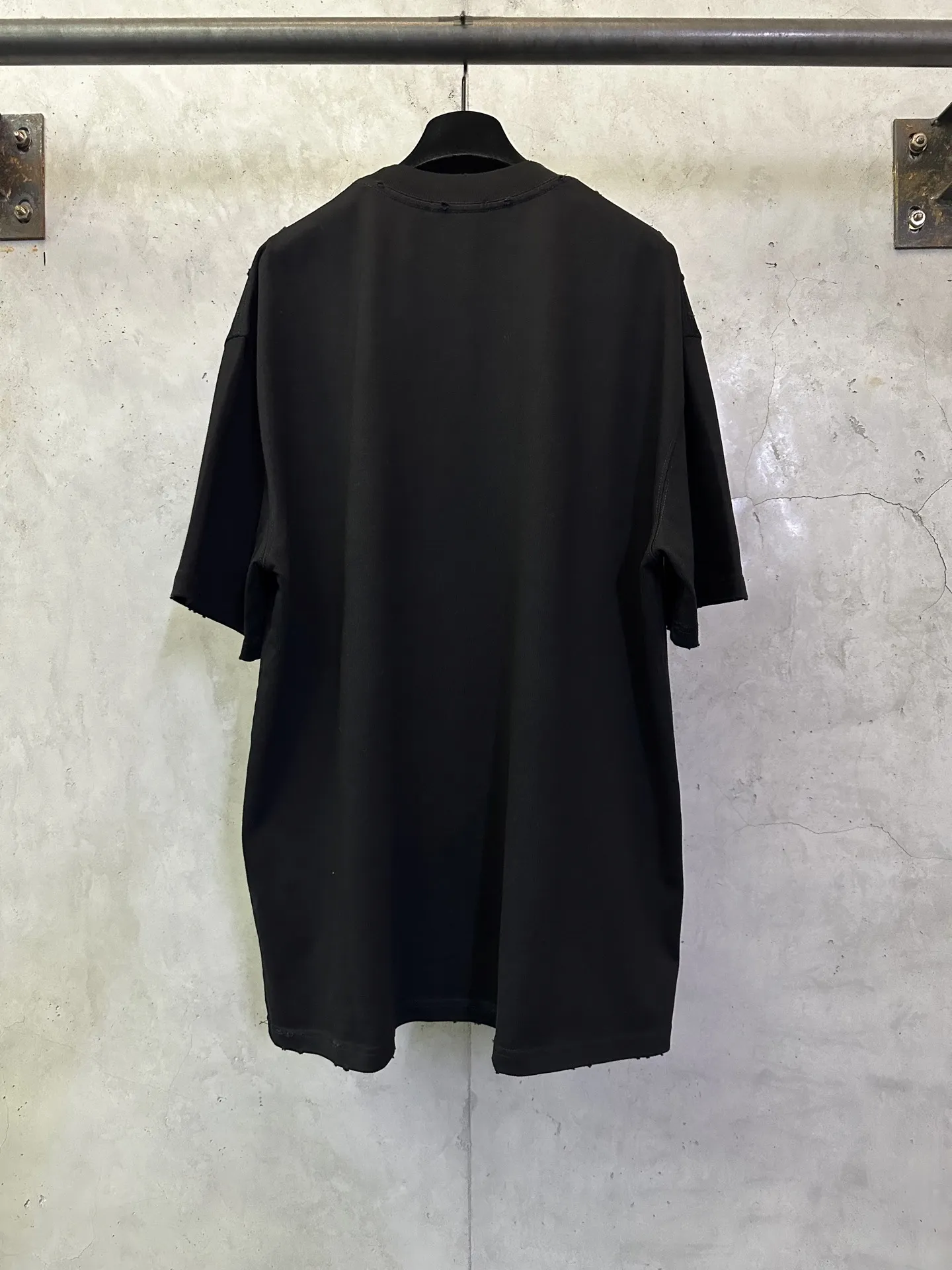 Logo Print Heavyweight Cotton T-Shirt D22012441 — view 2