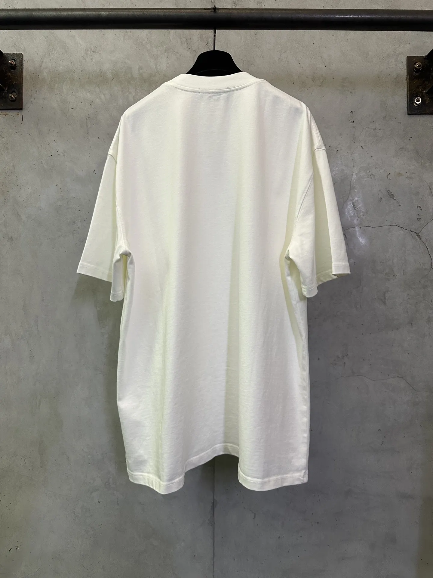 Logo-Print Heavyweight Cotton T-Shirt D22012455 — view 2