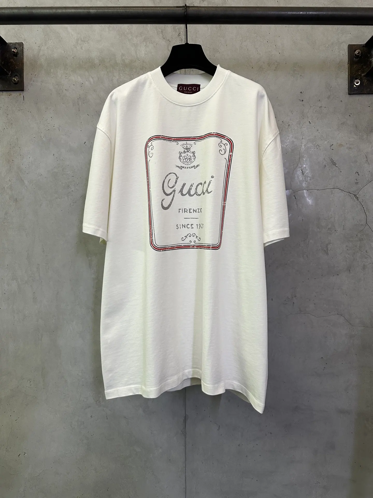 Gucci Firenze Logo Print Cotton T-Shirt D22012454