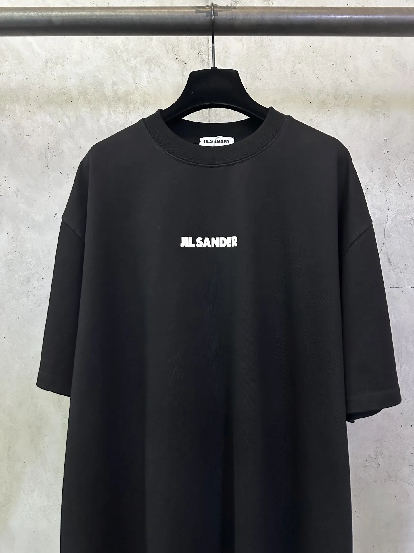 Logo-Print Heavyweight Cotton T-Shirt D22015309 — view 3