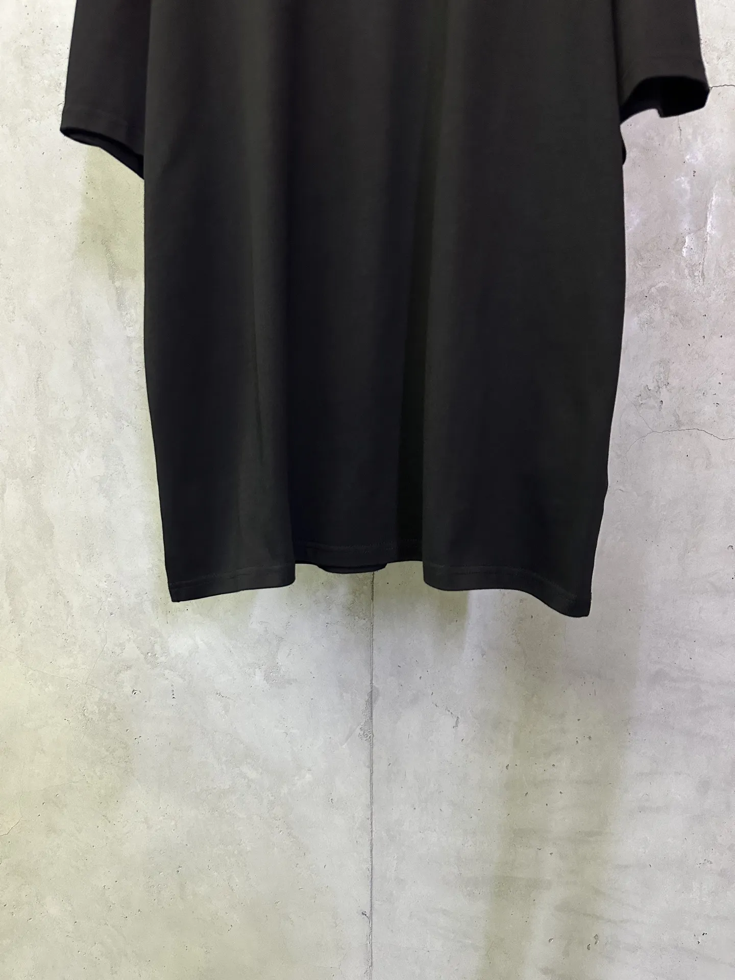 VLTN Logo Print Heavyweight Cotton T-Shirt D22012509 — view 4