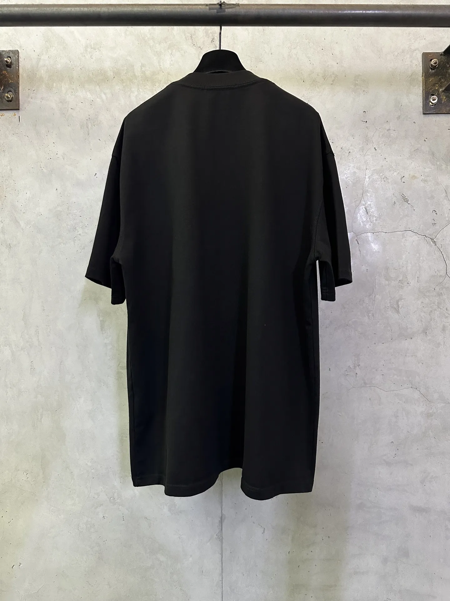 VLTN Logo Print Heavyweight Cotton T-Shirt D22012508 — view 2