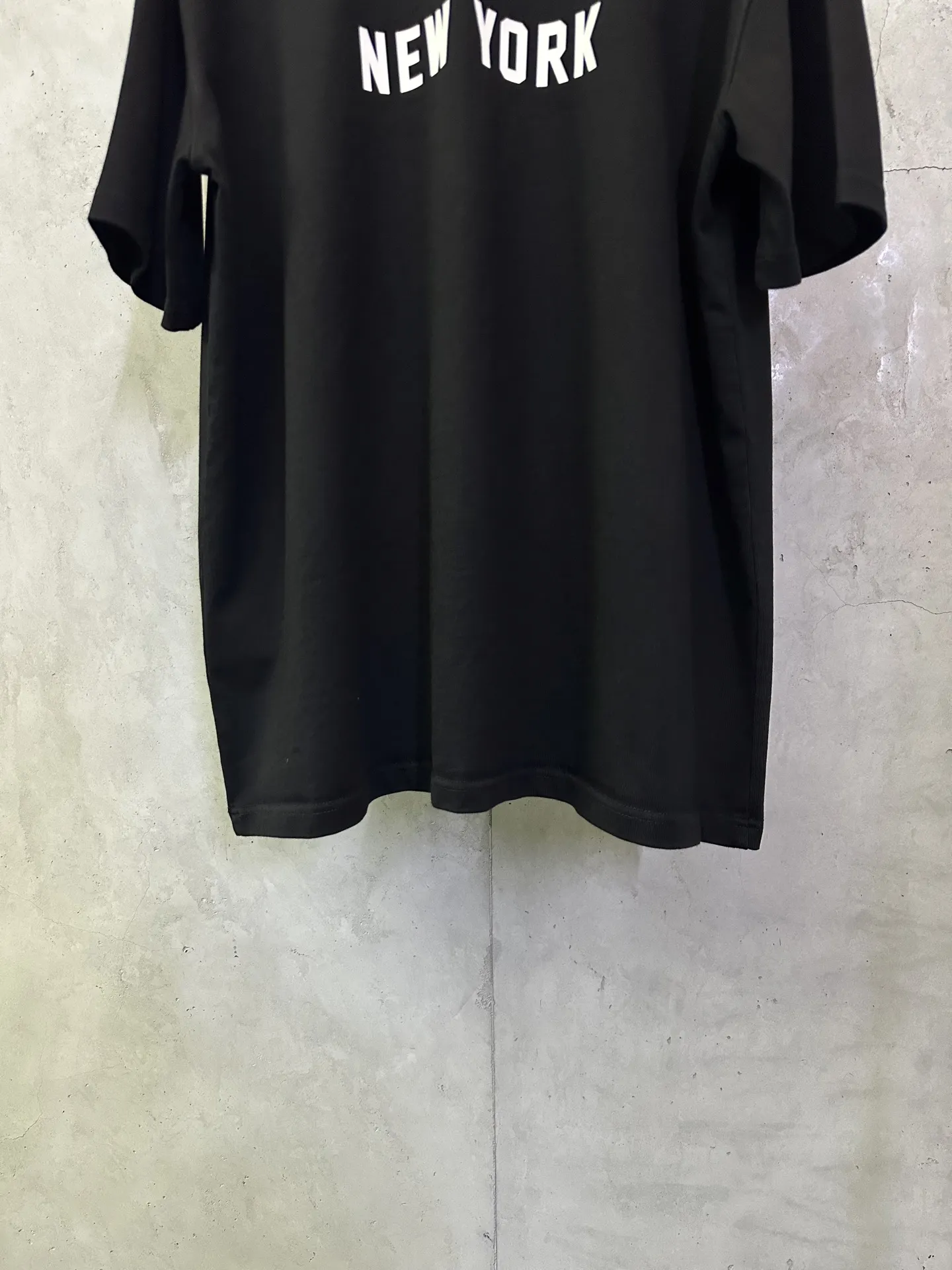 Heavyweight Cotton Logo T-Shirt D22015284 — view 4