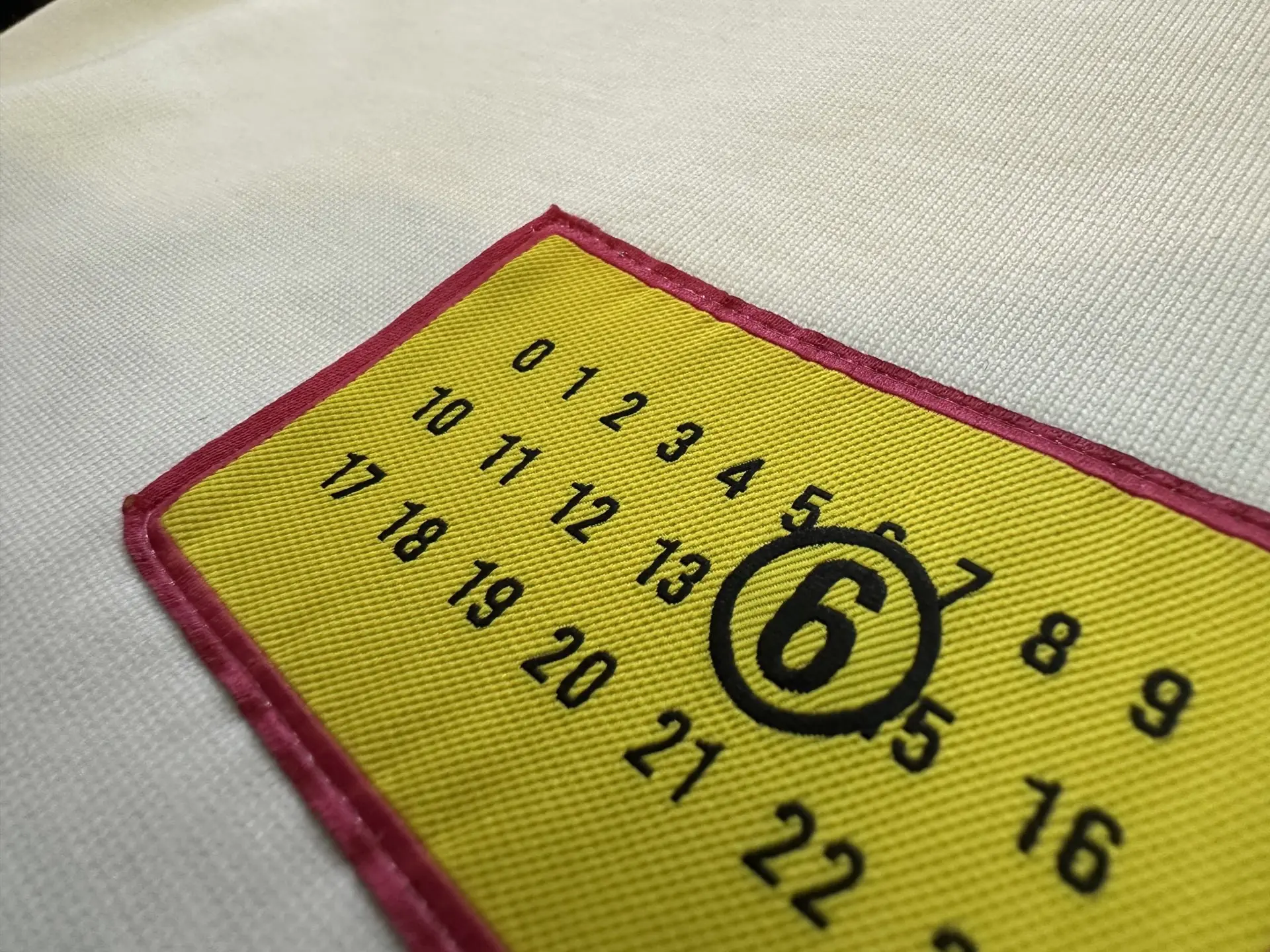 MM6 Logo Patch Heavyweight Cotton T-Shirt D22012386 — view 8