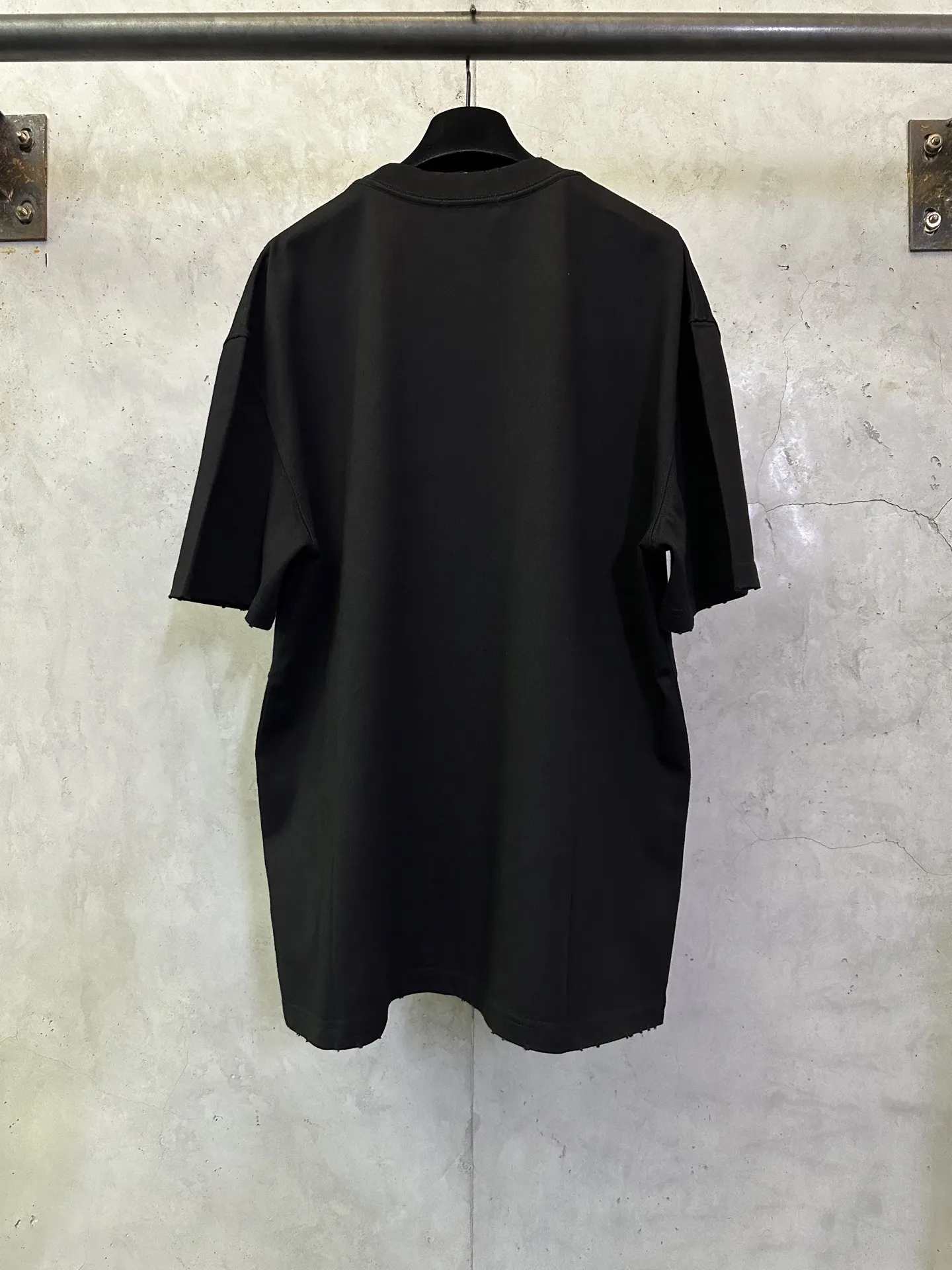 Logo-Print Heavyweight Cotton T-Shirt D22012413 — view 2