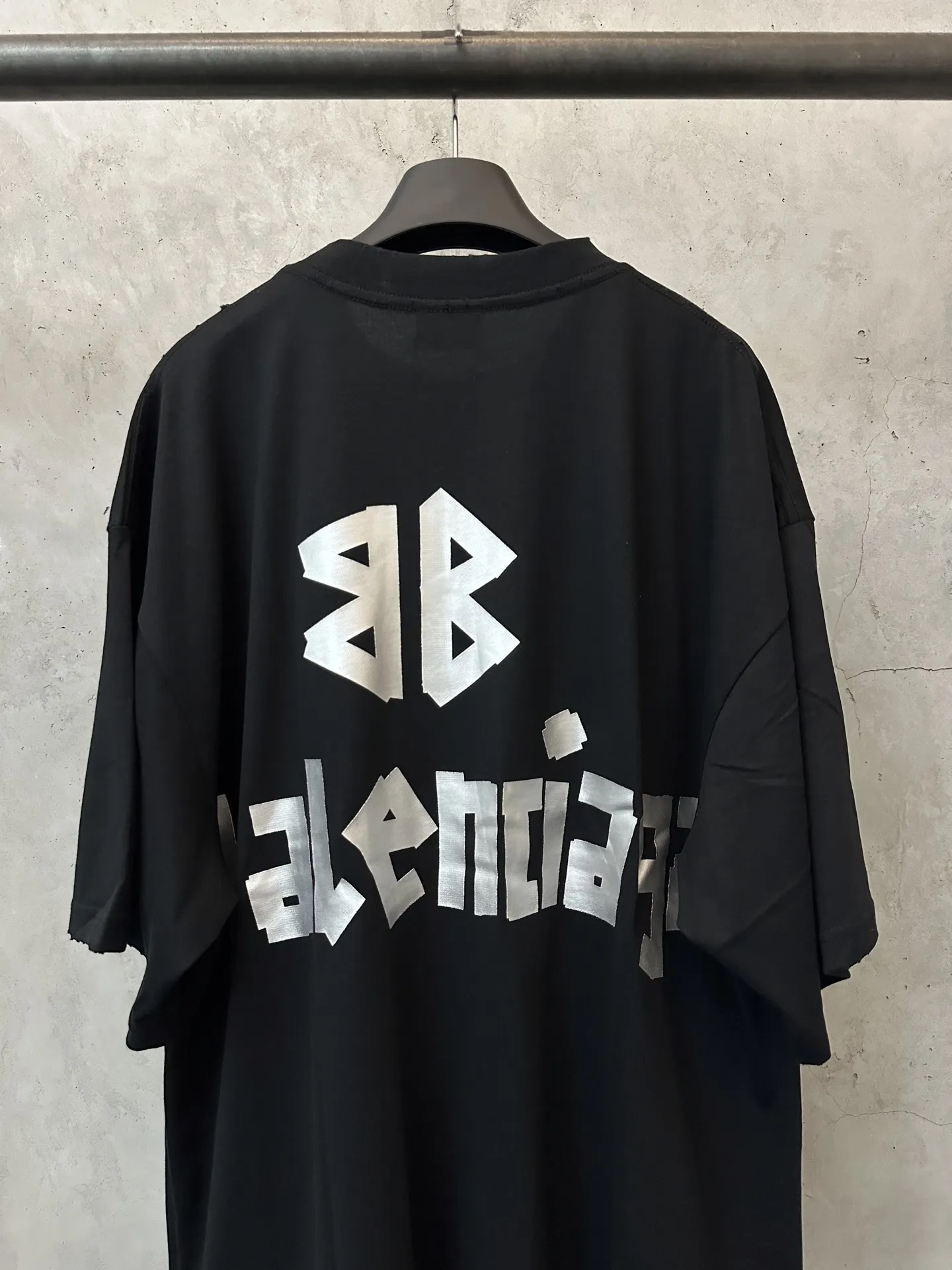 Gaffer Tape Logo Oversized T-Shirt D22511926 — view 5