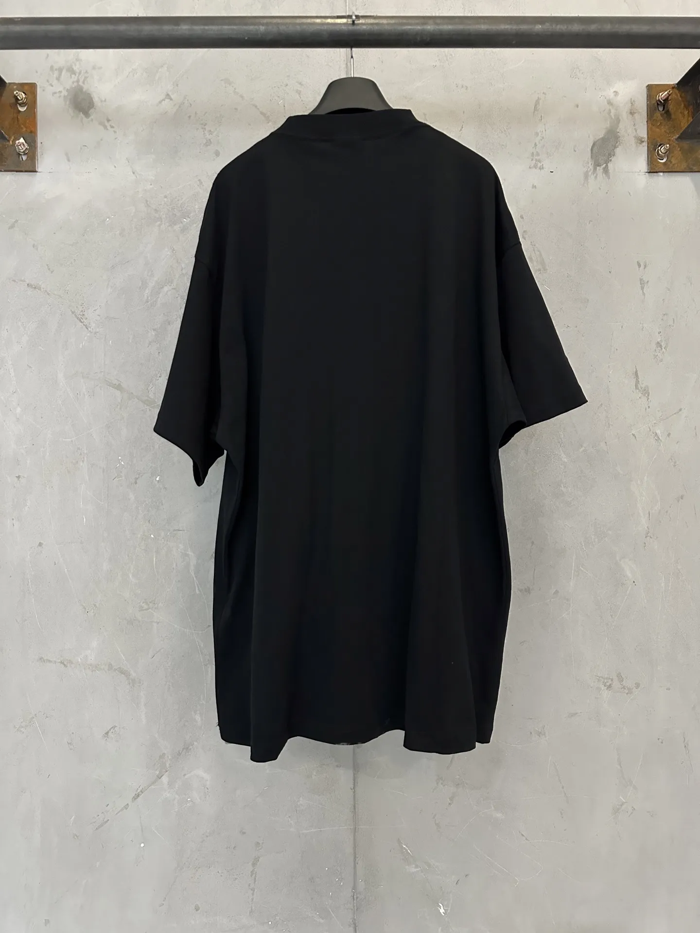 Portrait Graphic Oversized T-Shirt D22511899 — view 2