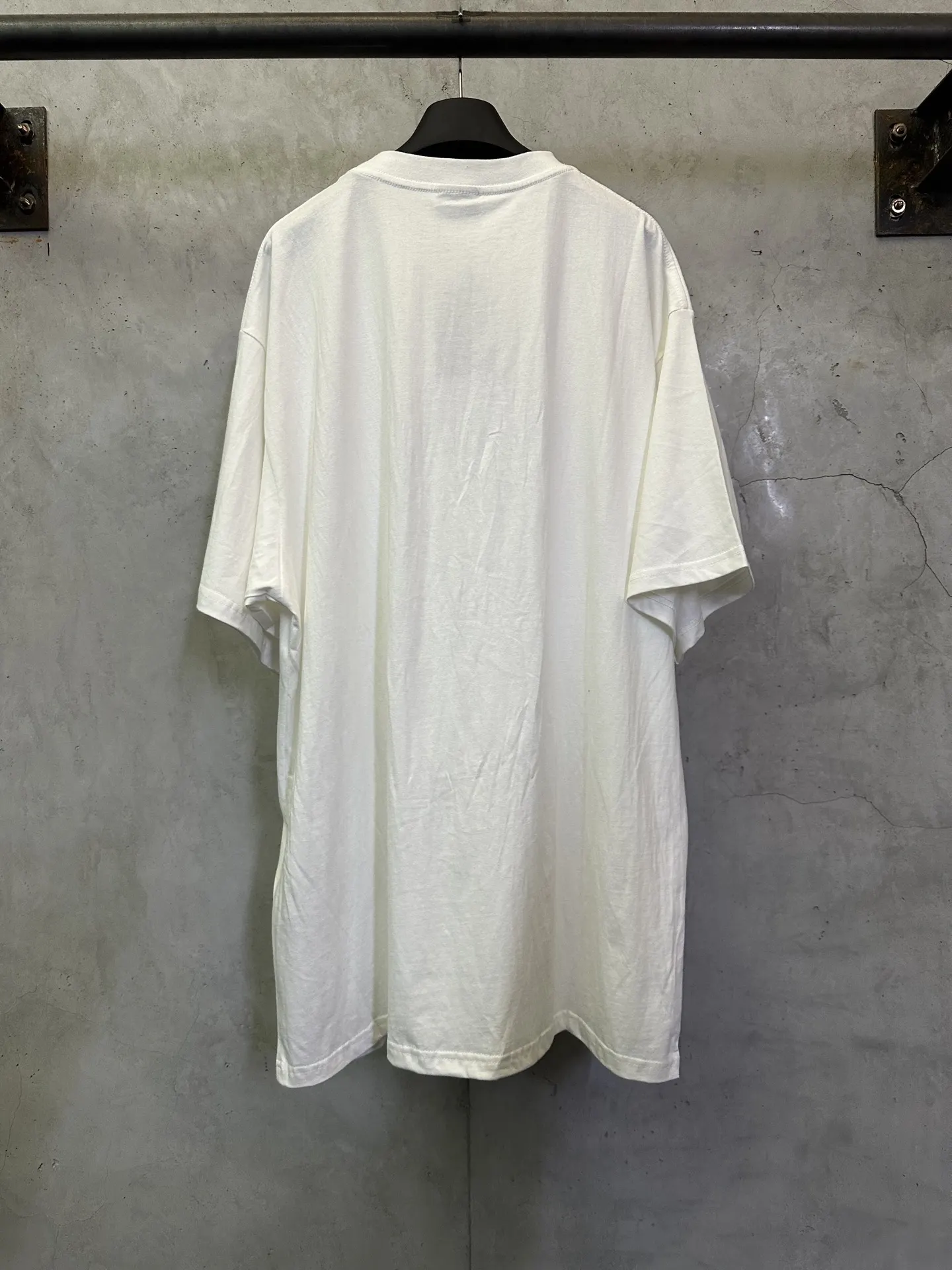 Embroidered Logo Oversized Cotton T-Shirt D22512365 — view 2