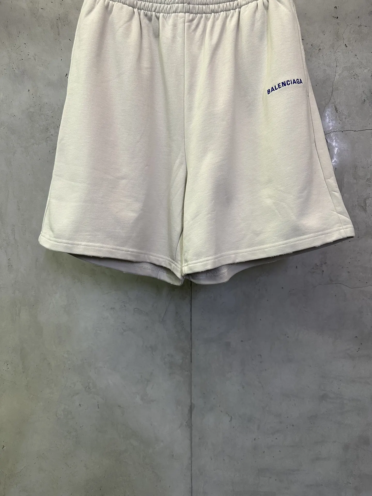 Logo Embroidered Cotton-Jersey Shorts D22512419 — view 4