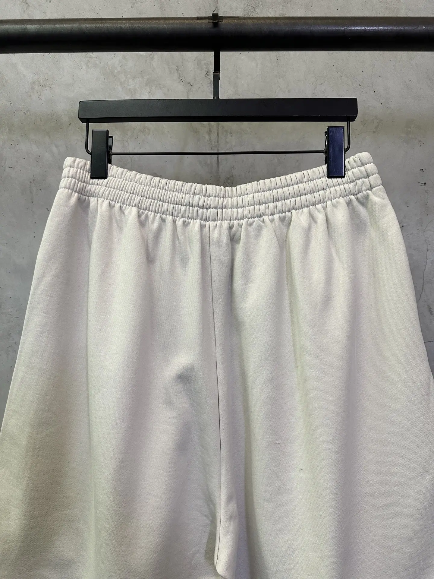 Logo Embroidered Cotton-Jersey Shorts D22512419 — view 5