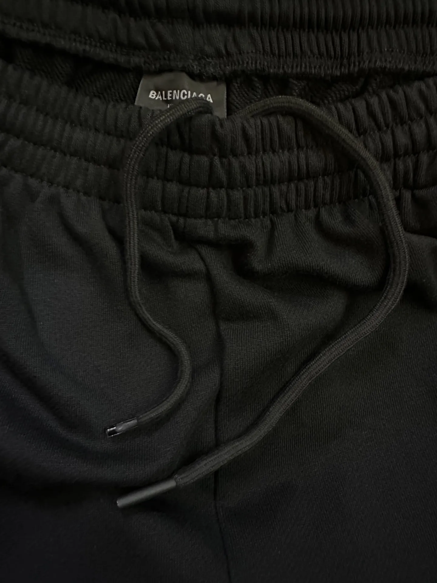 Embroidered Cotton-Jersey Sweat Shorts D22512385 — view 7