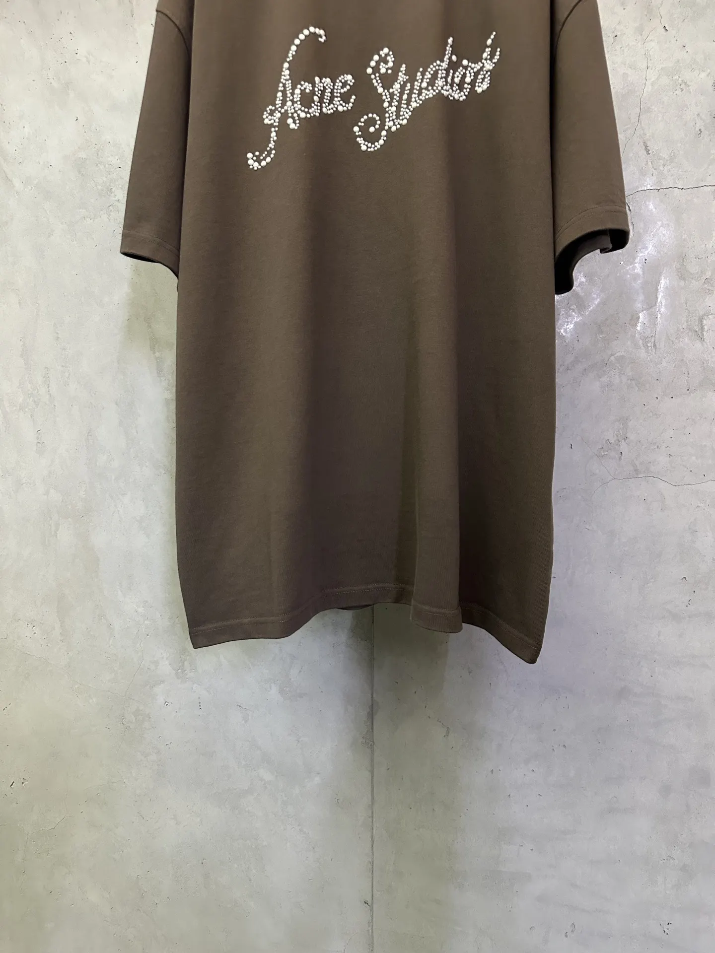 Embellished Logo Heavyweight Cotton T-Shirt D22512375 — view 4