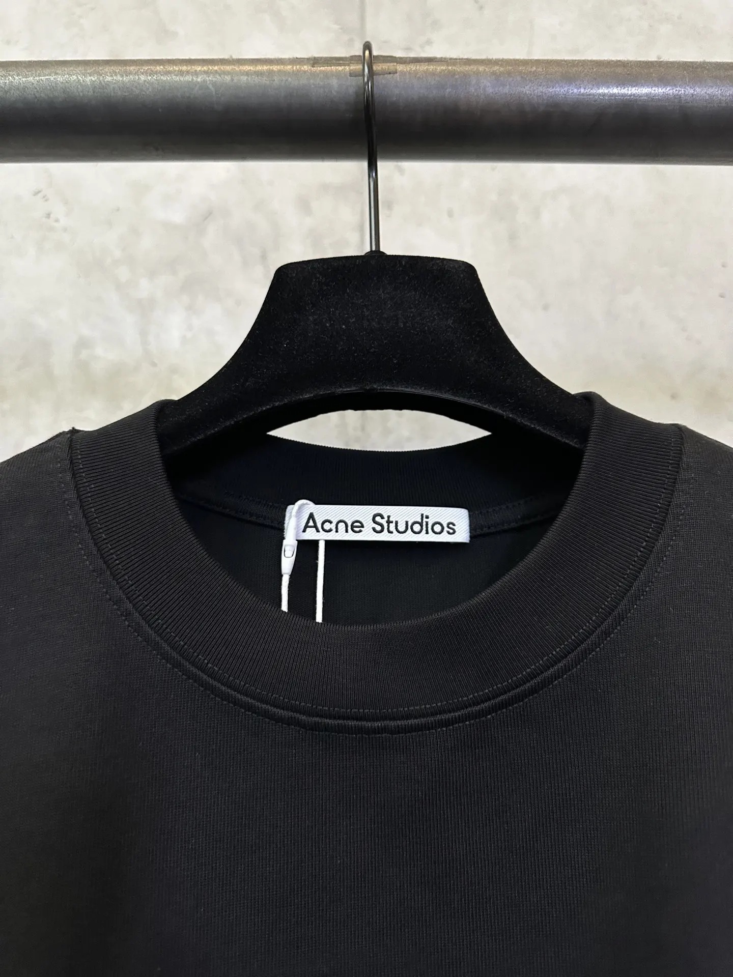 Pearl Logo Heavyweight Cotton T-Shirt D22512371 — view 7