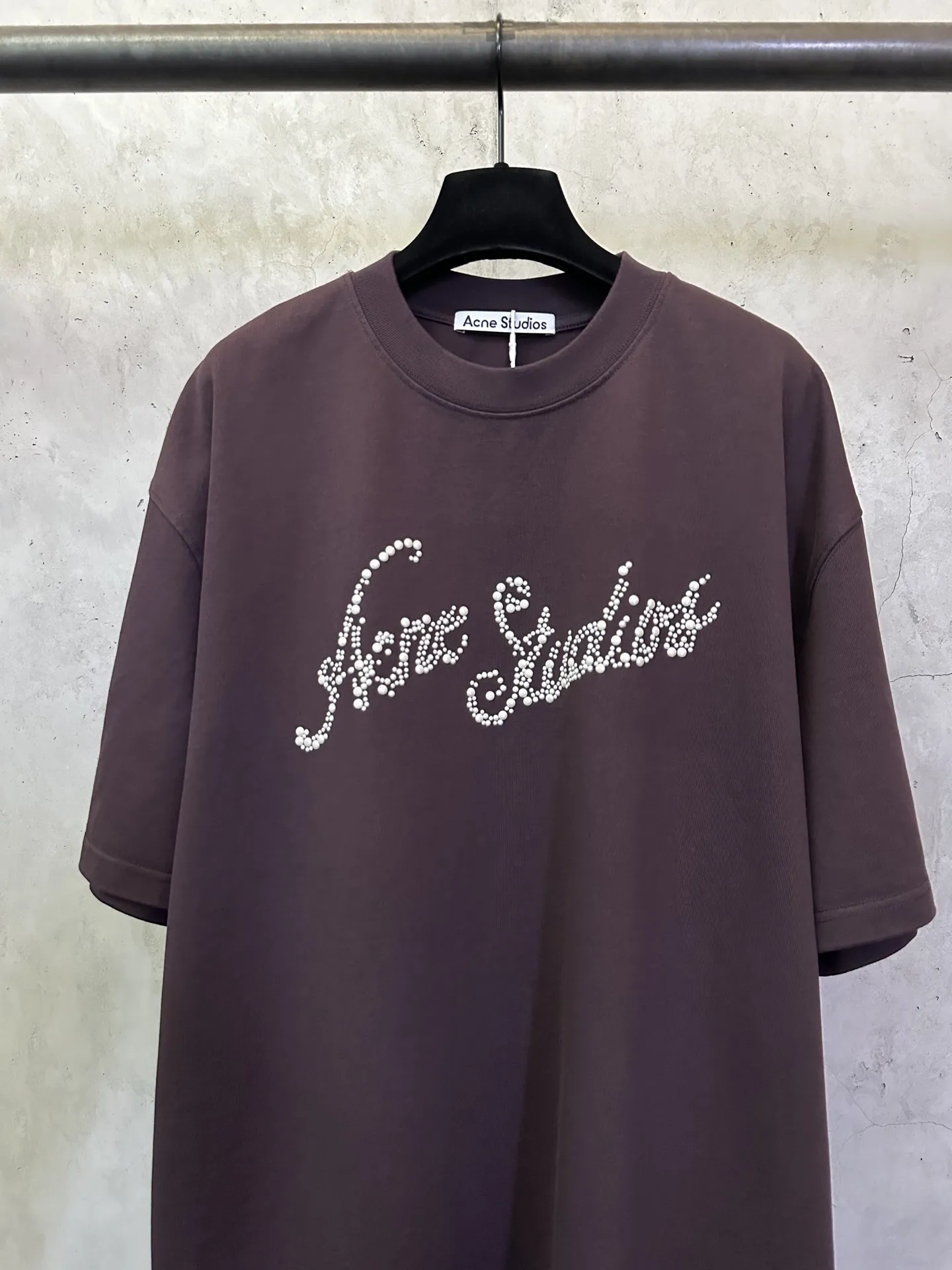 Embellished Logo Heavyweight Cotton T-Shirt D22512373 — view 3