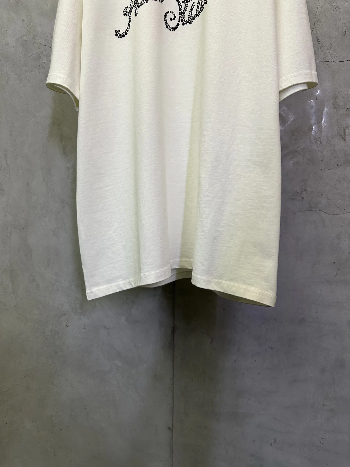 Embellished Logo Heavyweight Cotton T-Shirt D22512372 — view 4