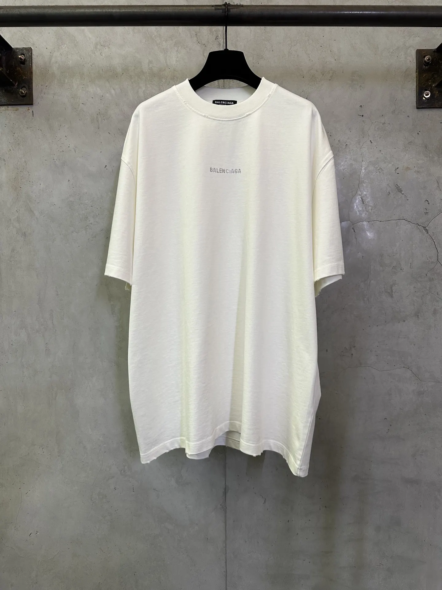 Logo Rhinestone Heavyweight Cotton T-Shirt D22515301