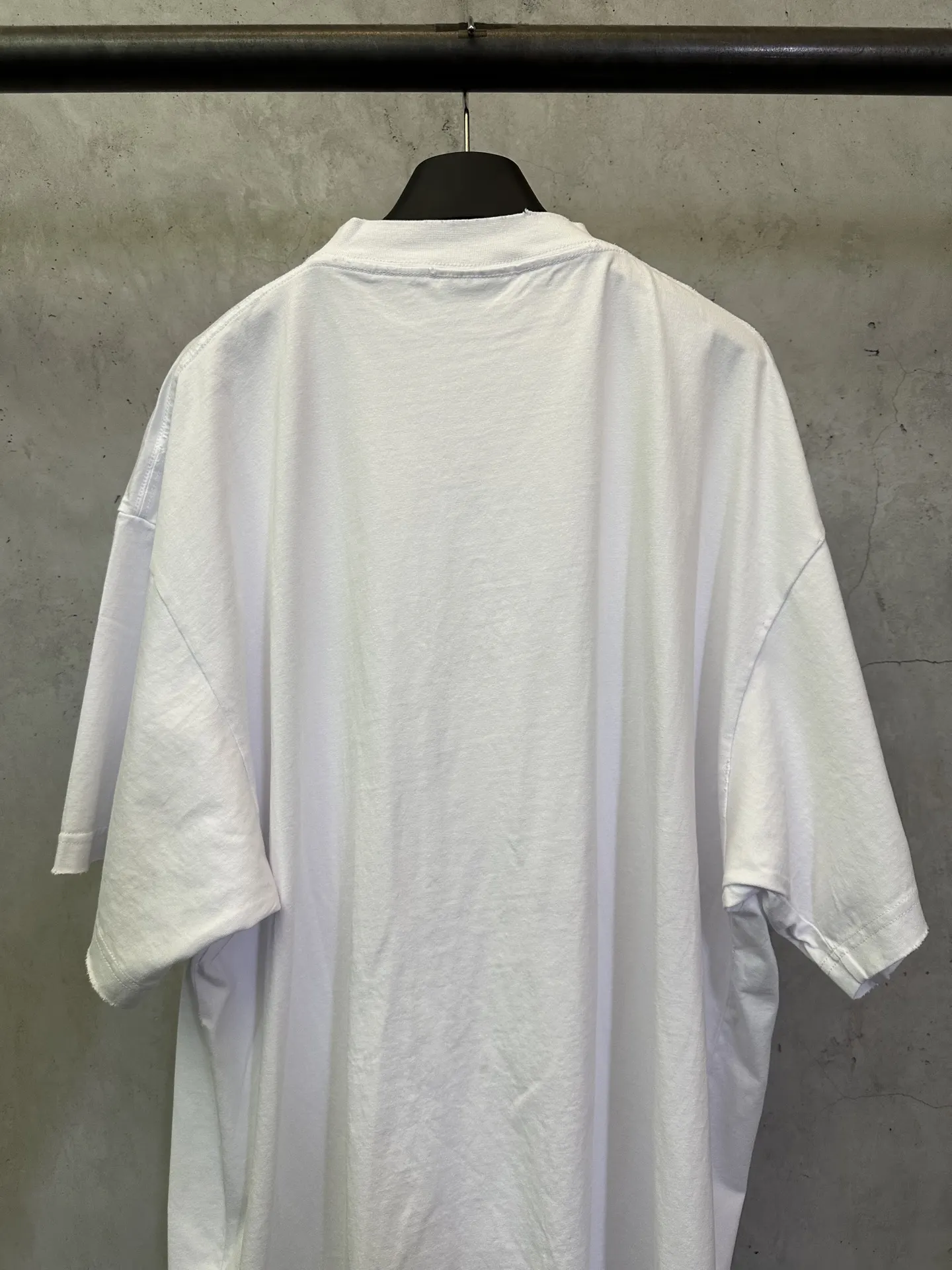 Gaffer Tape Logo Oversized T-Shirt D23012331 — view 5