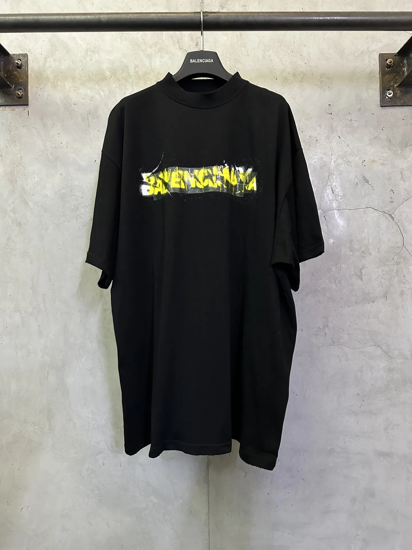 Gaffer Tape Logo Oversized T-Shirt D23012382